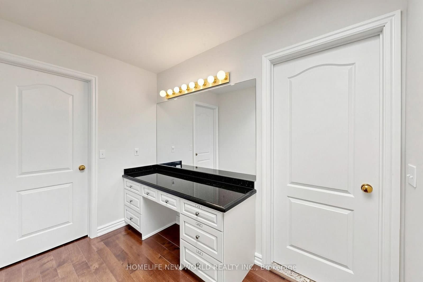 27 Walnut Glen Place thumbnail 26