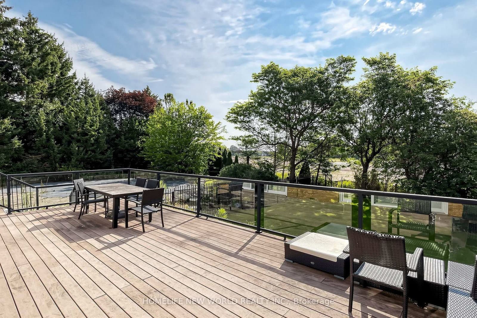 27 Walnut Glen Place thumbnail 43
