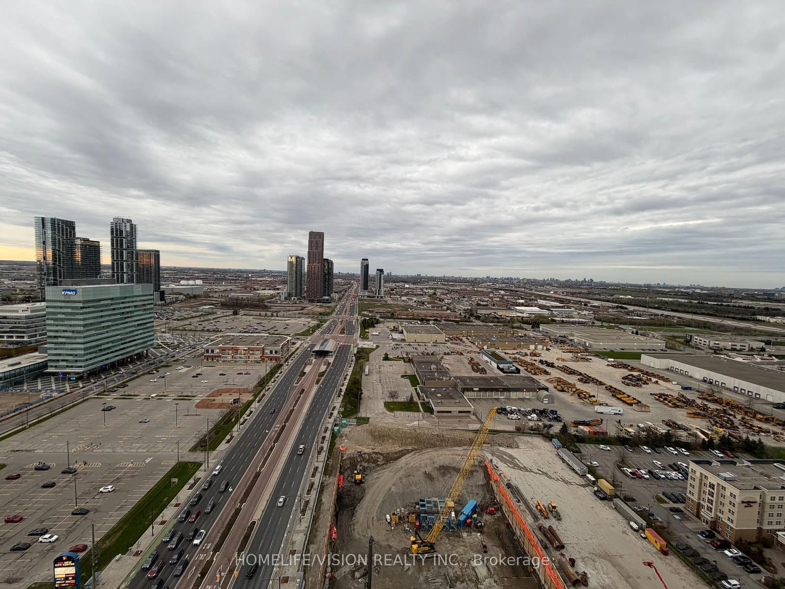 8 Interchange Way, Unit 3207 thumbnail 18