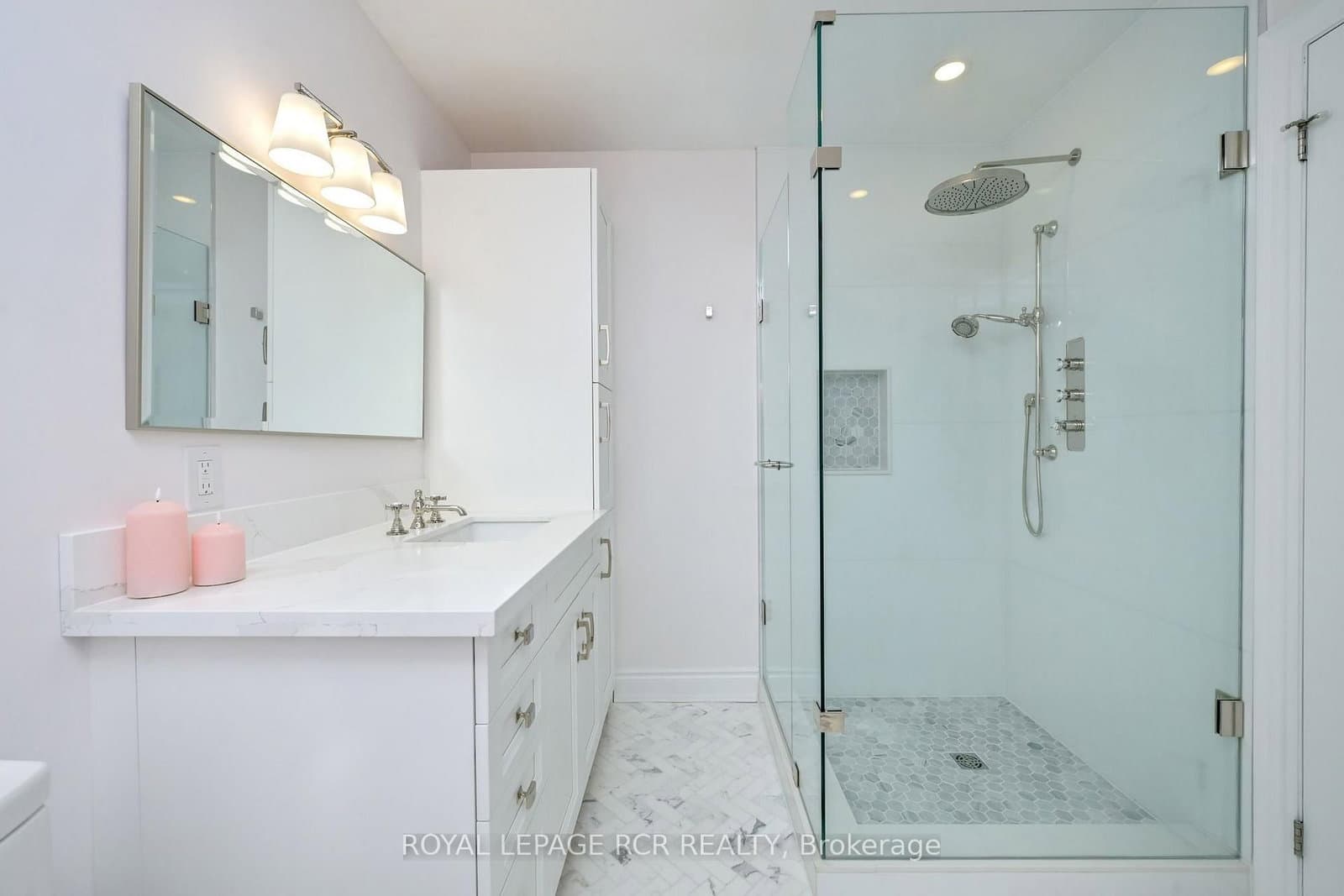 39 Westmount Drive thumbnail 18