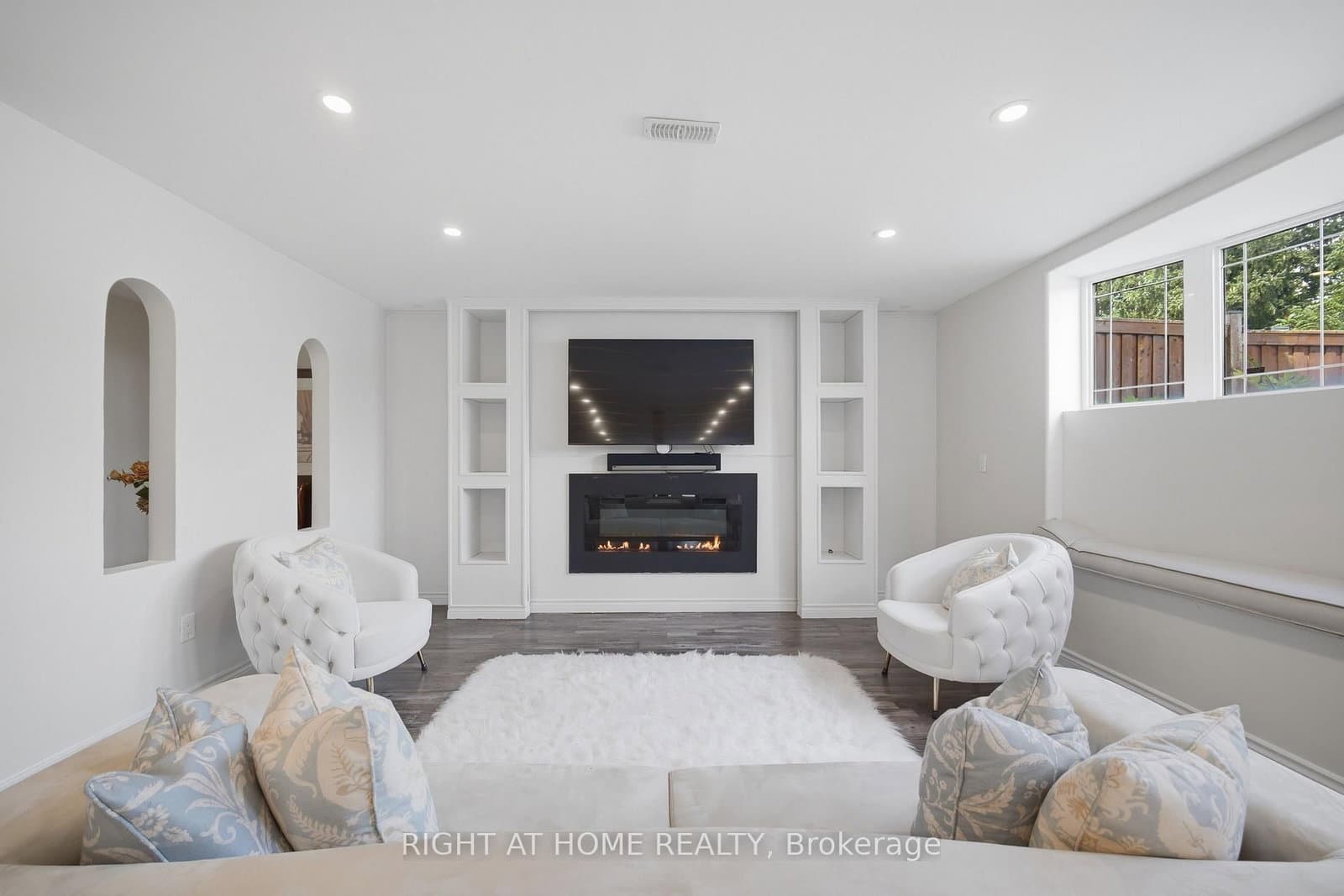 33 Keatley Drive thumbnail 36