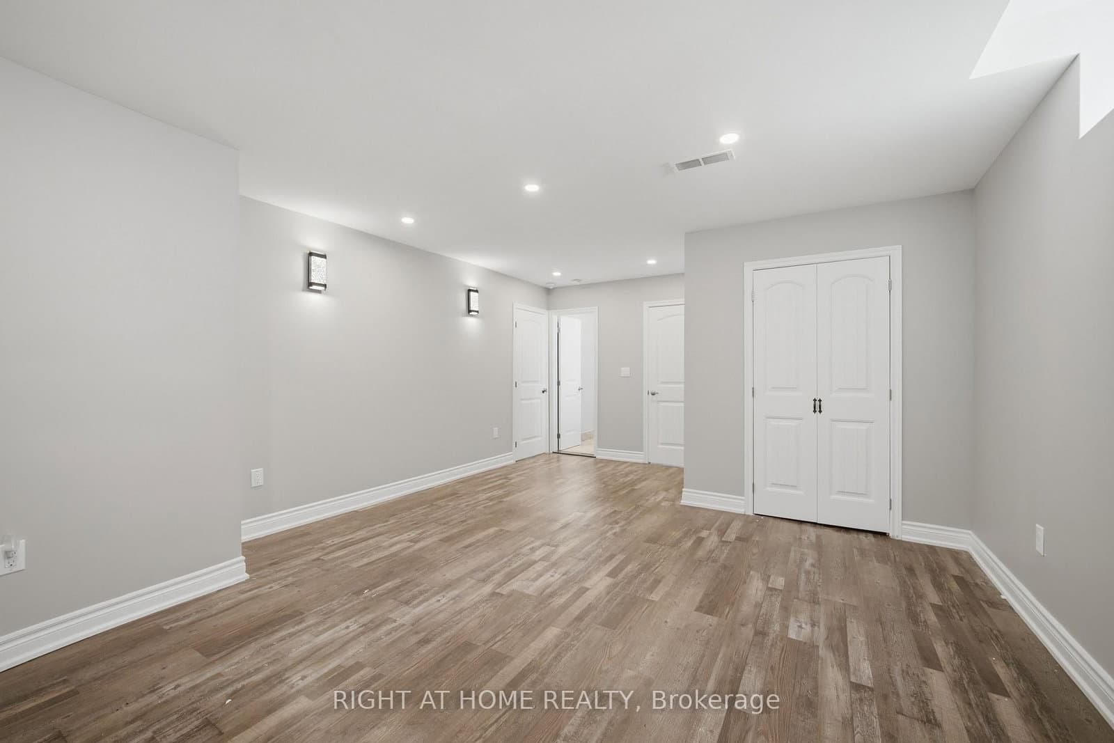 33 Keatley Drive thumbnail 41