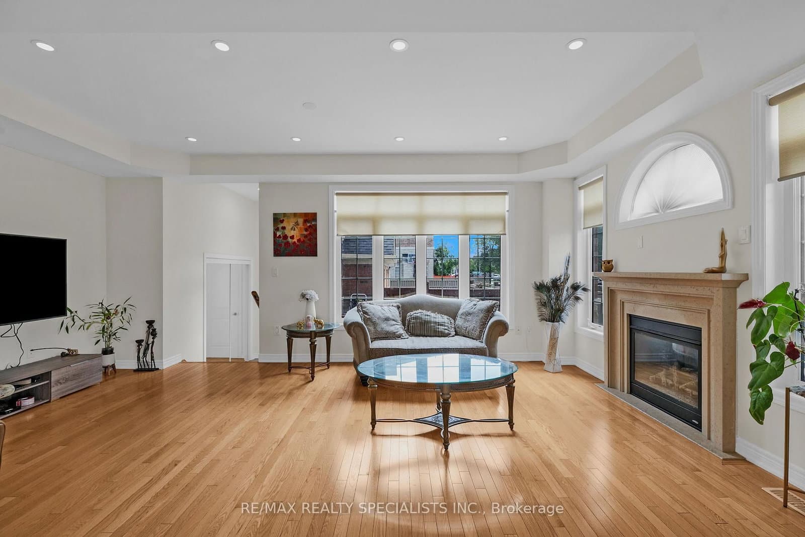177 East's Corners Boulevard thumbnail 10