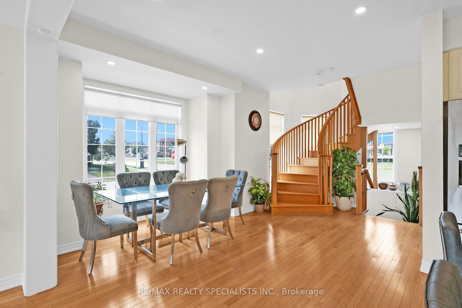 177 East's Corners Boulevard thumbnail 13