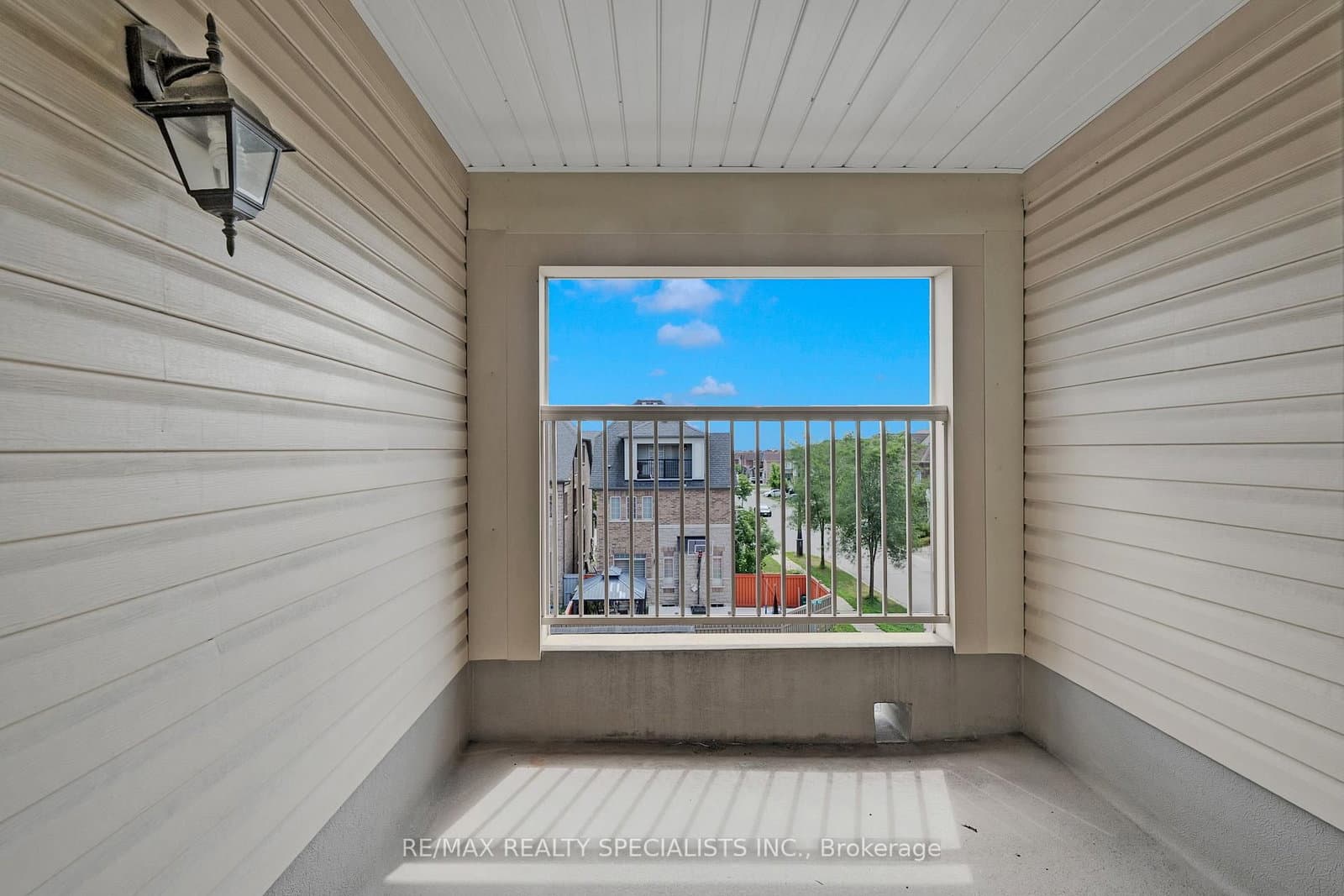 177 East's Corners Boulevard thumbnail 24