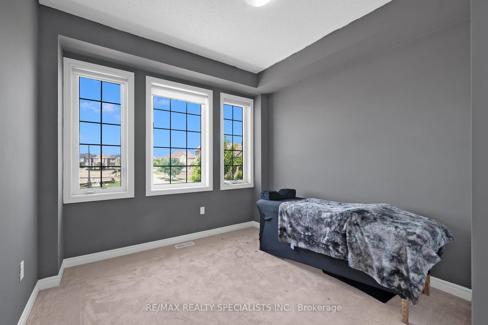 177 East's Corners Boulevard thumbnail 25