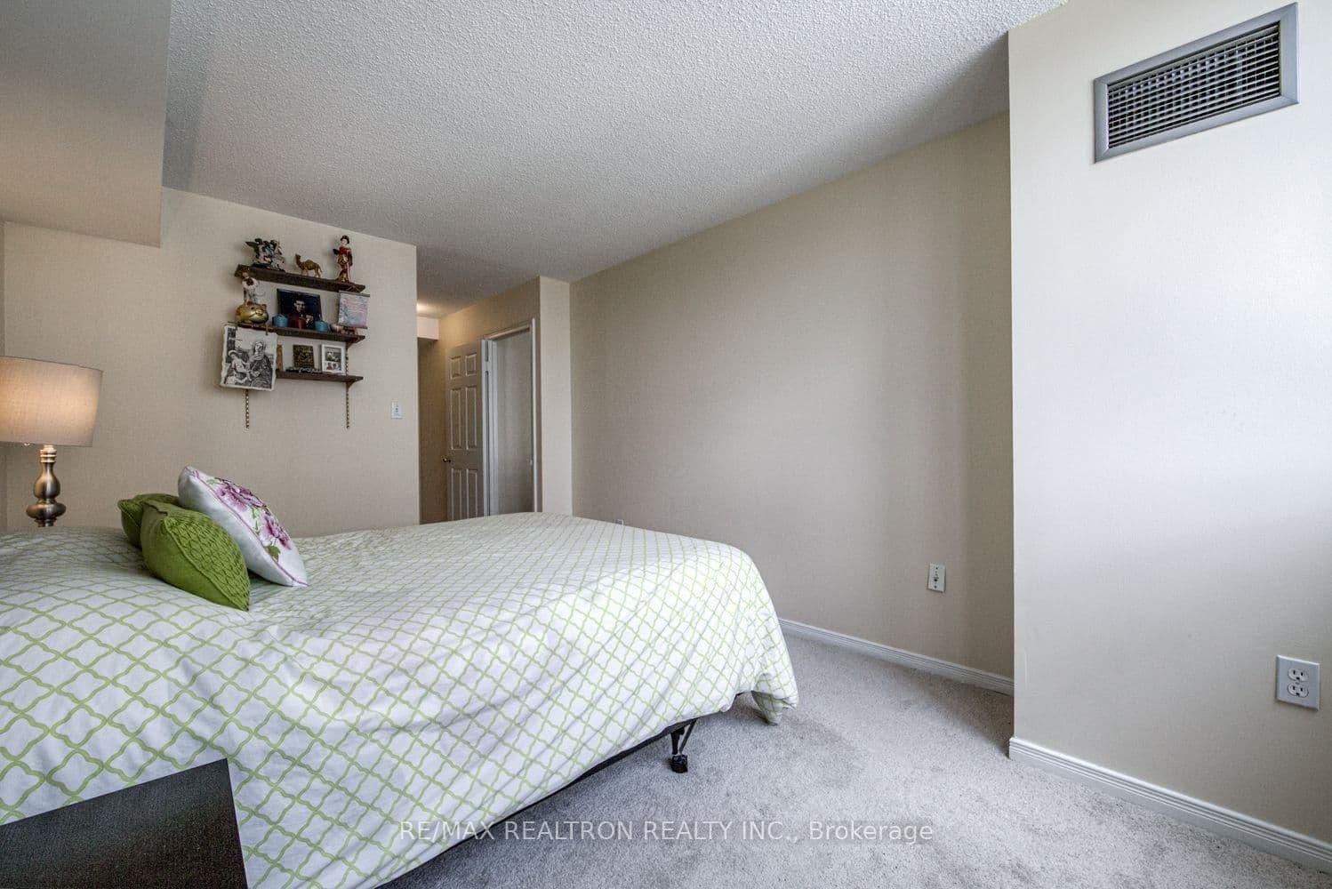 270 Davis Drive, Unit 308 thumbnail 13