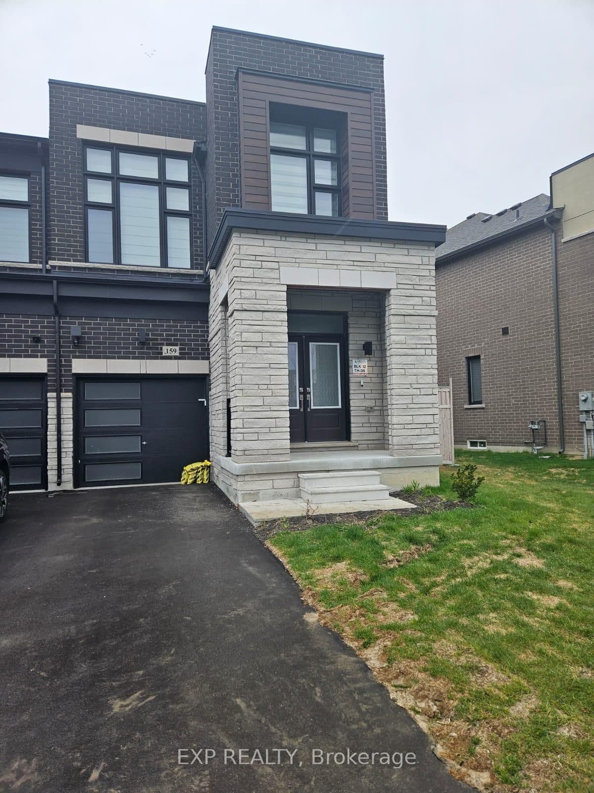 159 Haldimand Street - Image 1