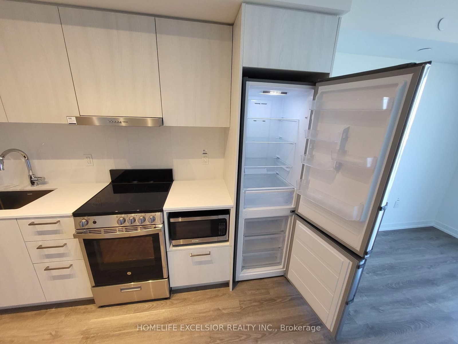 195 Commerce Street, Unit 2808 thumbnail 10