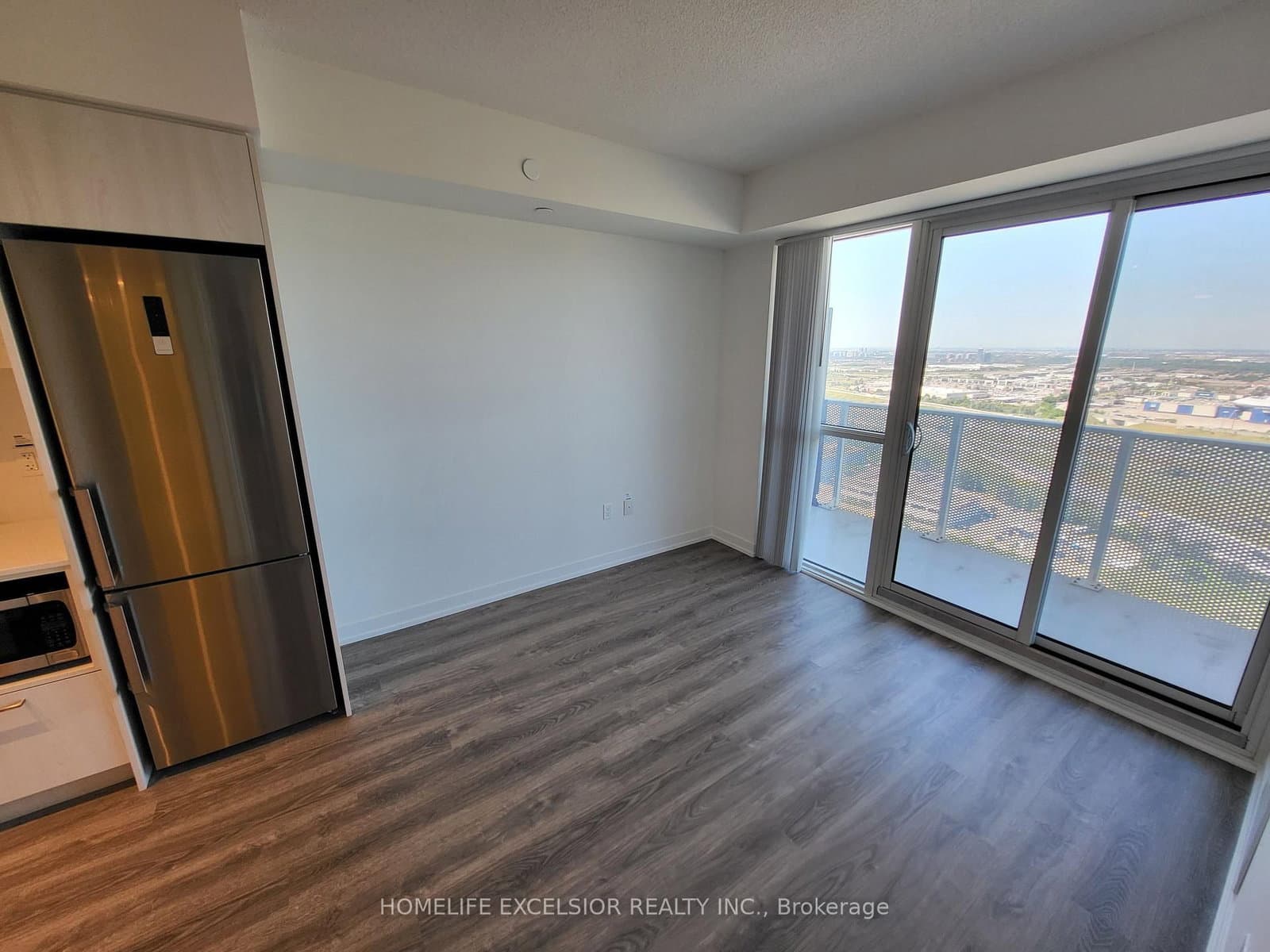 195 Commerce Street, Unit 2808 thumbnail 12