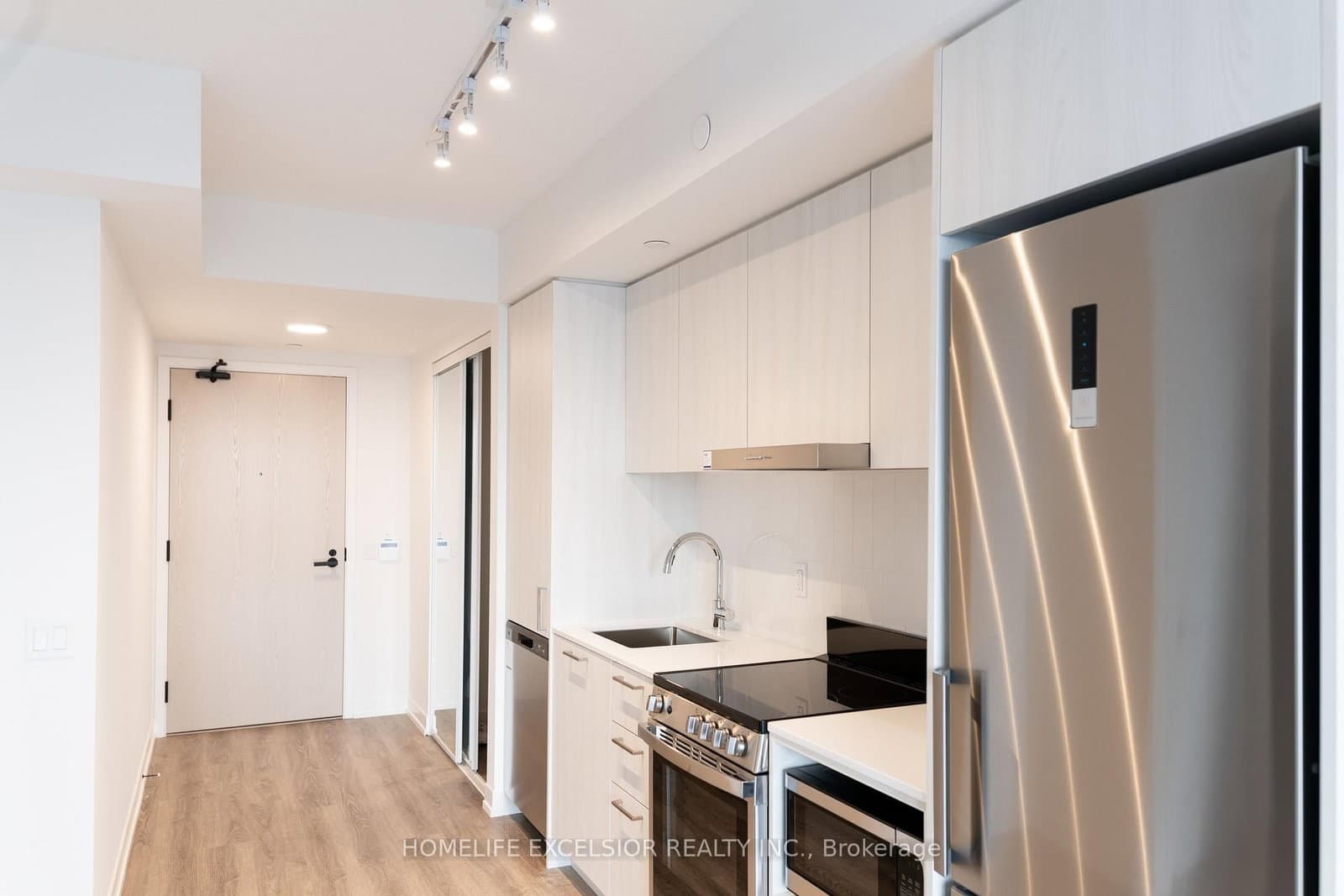 195 Commerce Street, Unit 2808 thumbnail 6