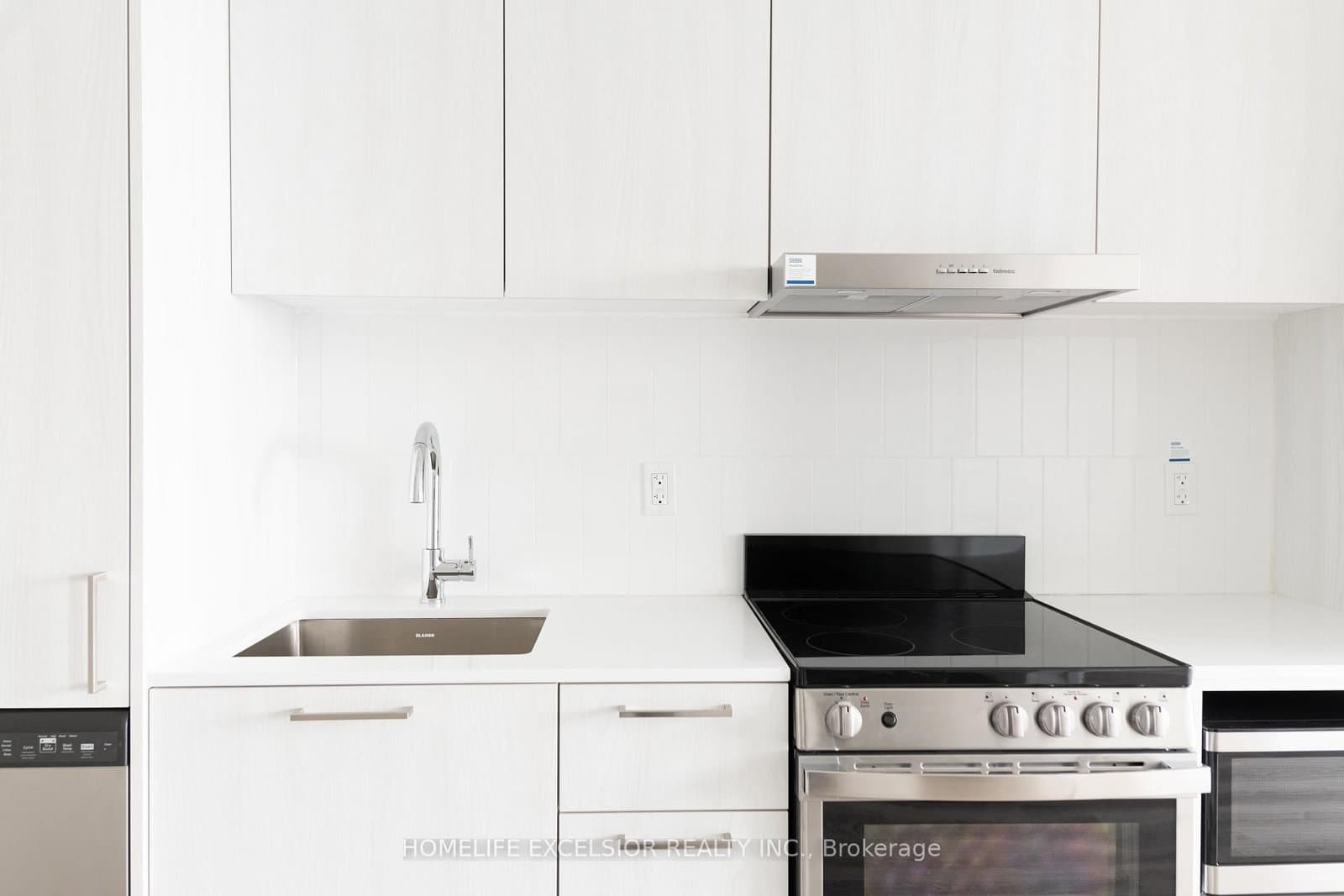 195 Commerce Street, Unit 2808 thumbnail 8