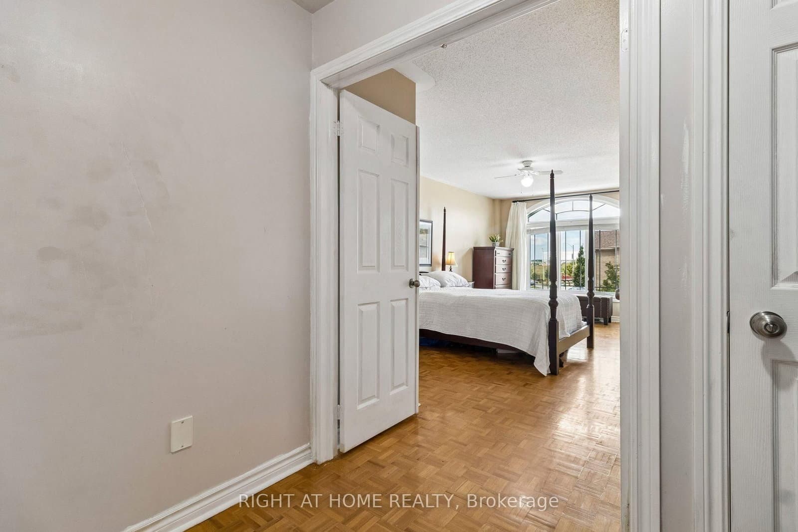 116 Nasir Crescent thumbnail 19