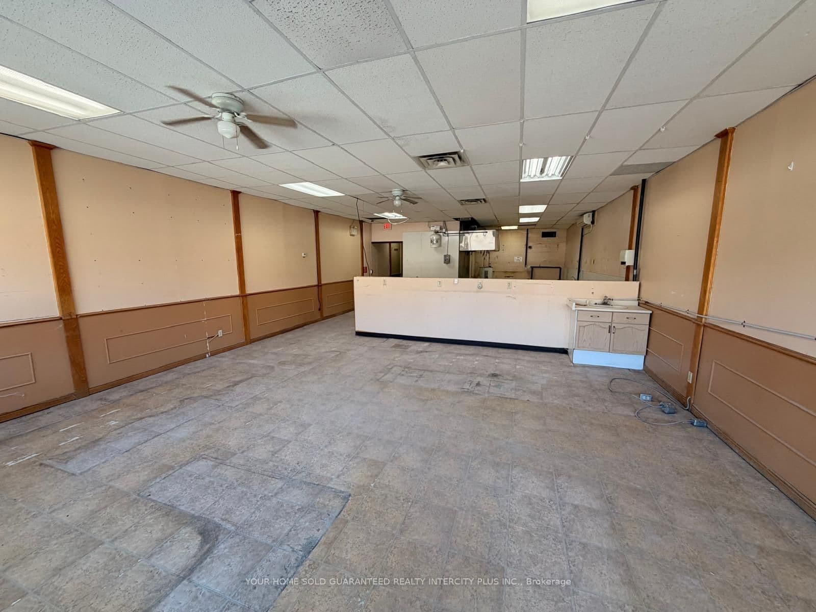 350 Davis Drive, Unit 2 thumbnail 3
