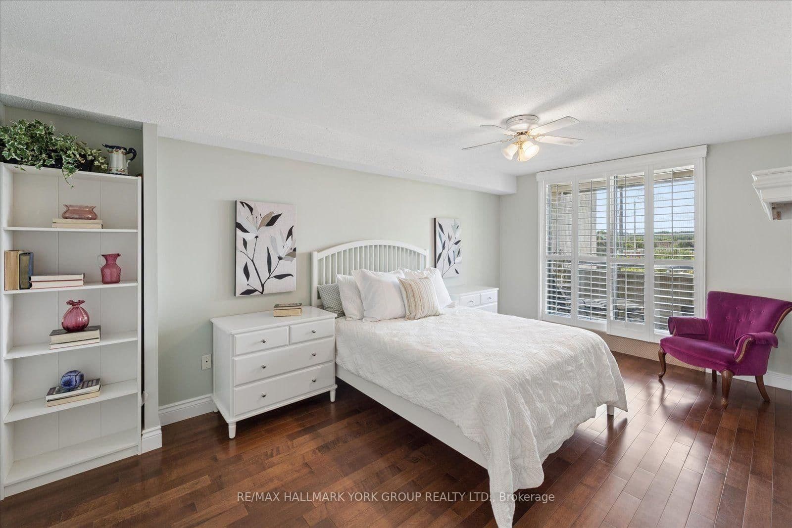 20 William Roe Boulevard, Unit 405 thumbnail 25