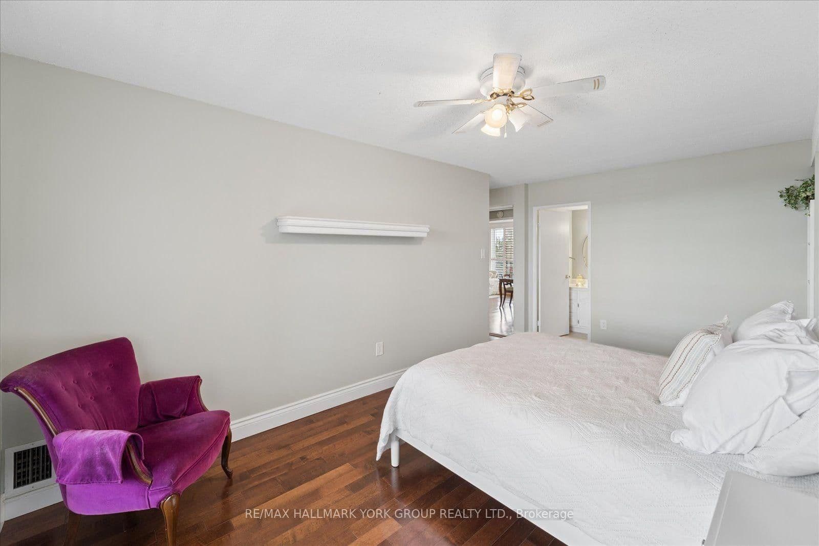 20 William Roe Boulevard, Unit 405 thumbnail 26