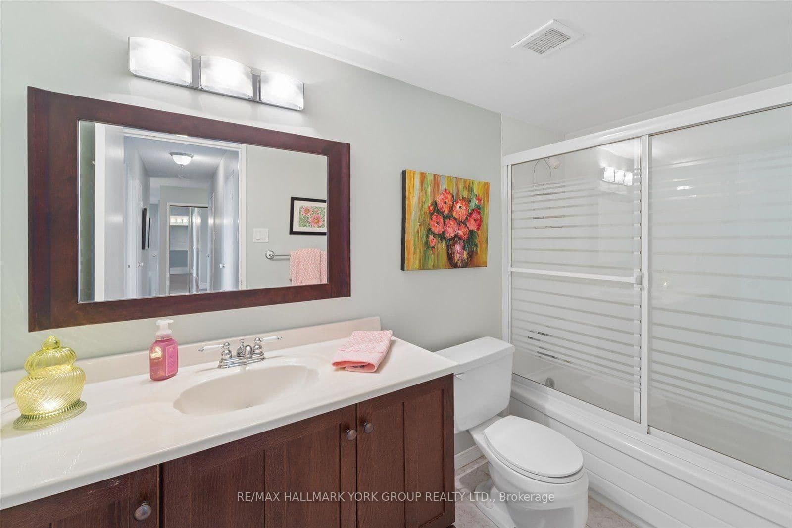 20 William Roe Boulevard, Unit 405 thumbnail 35