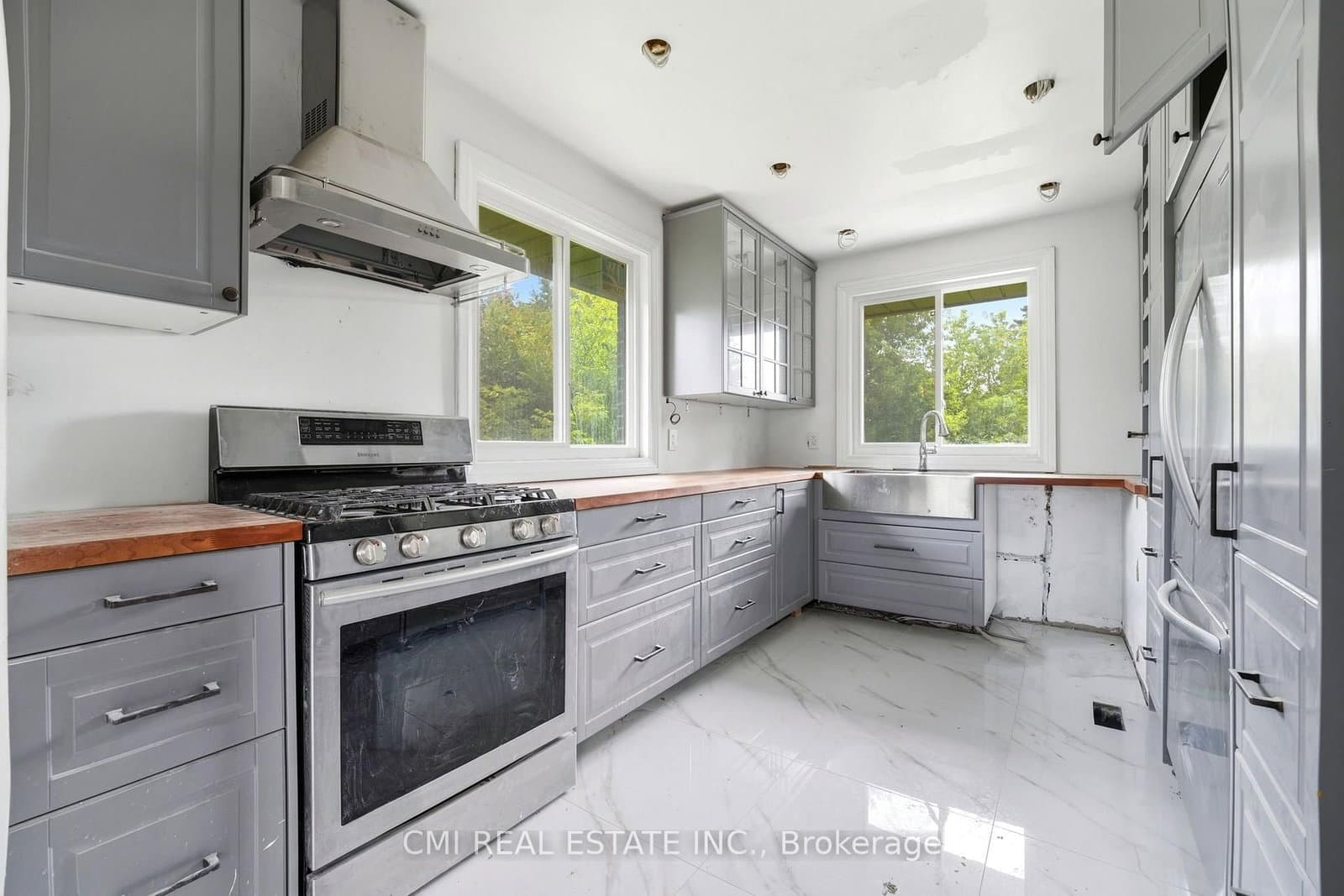 194 Simcoe Road thumbnail 11