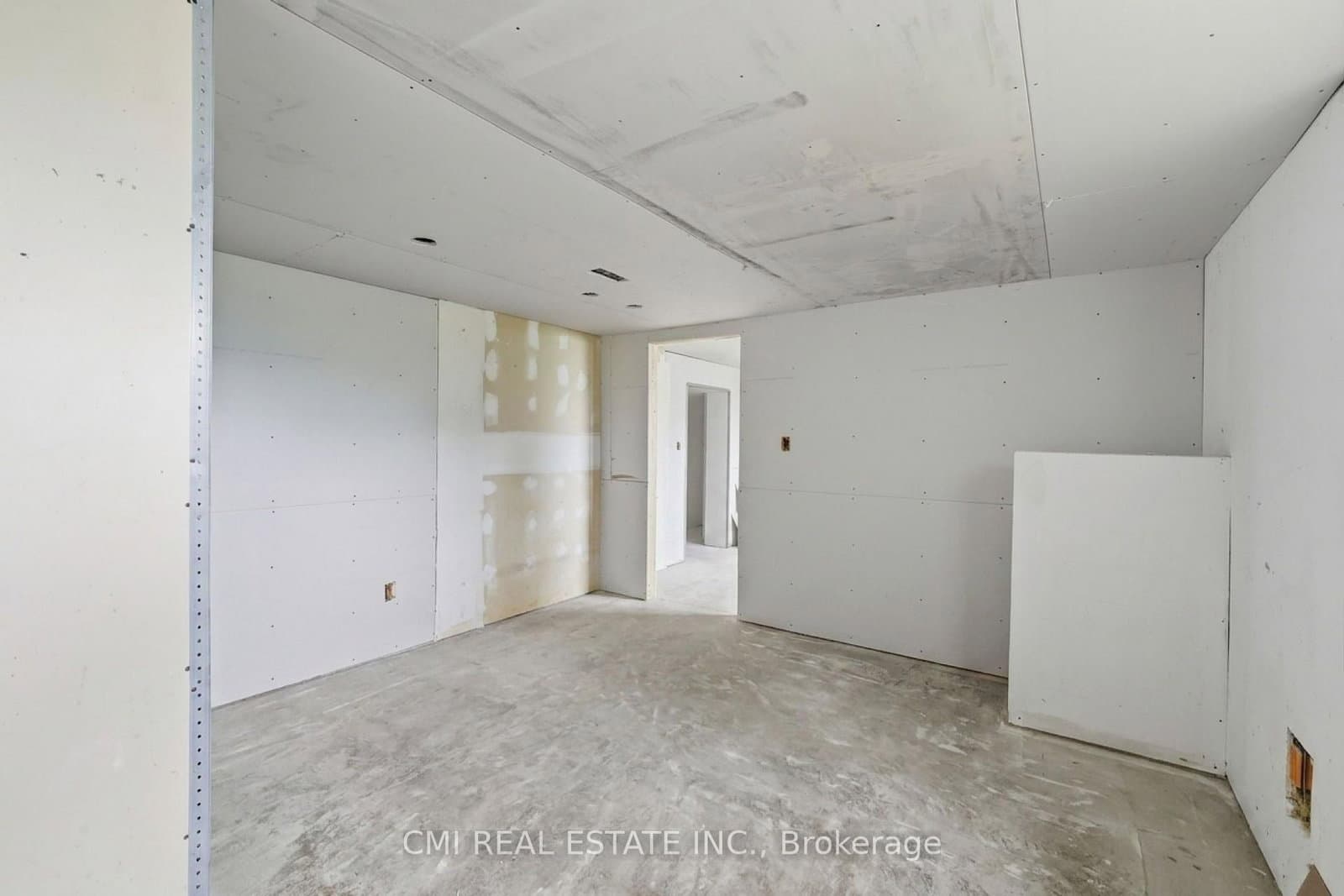 194 Simcoe Road thumbnail 36