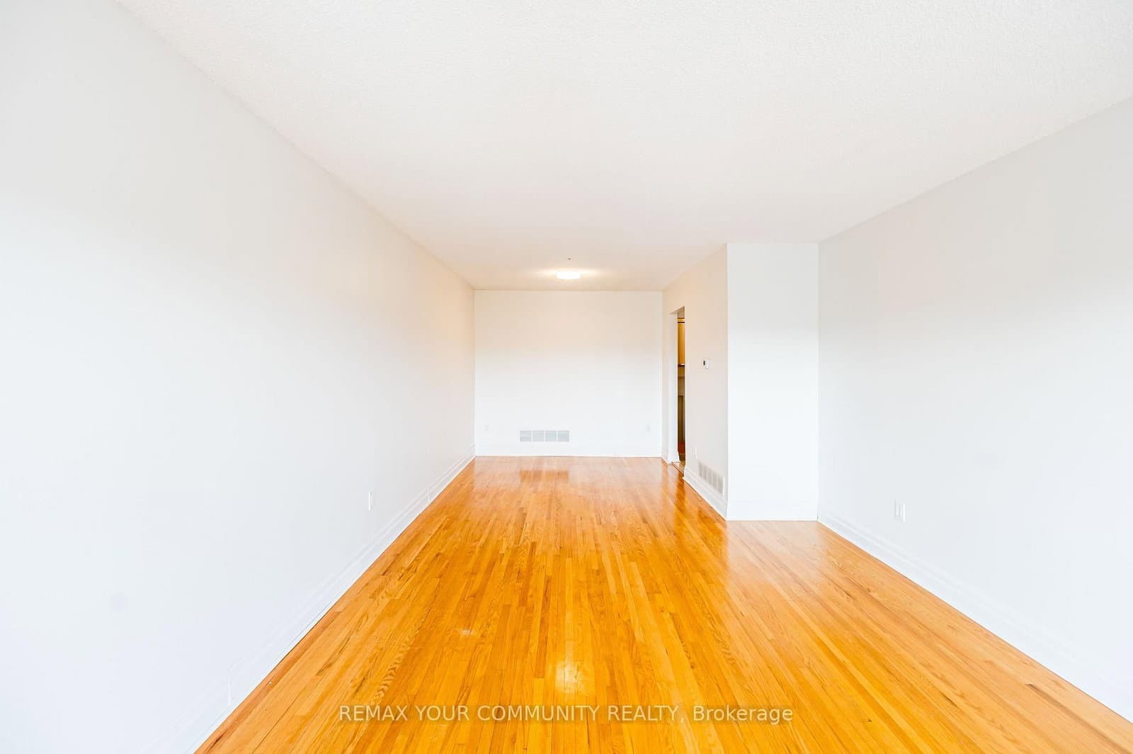 20 Terra Road, Unit UPPER thumbnail 10