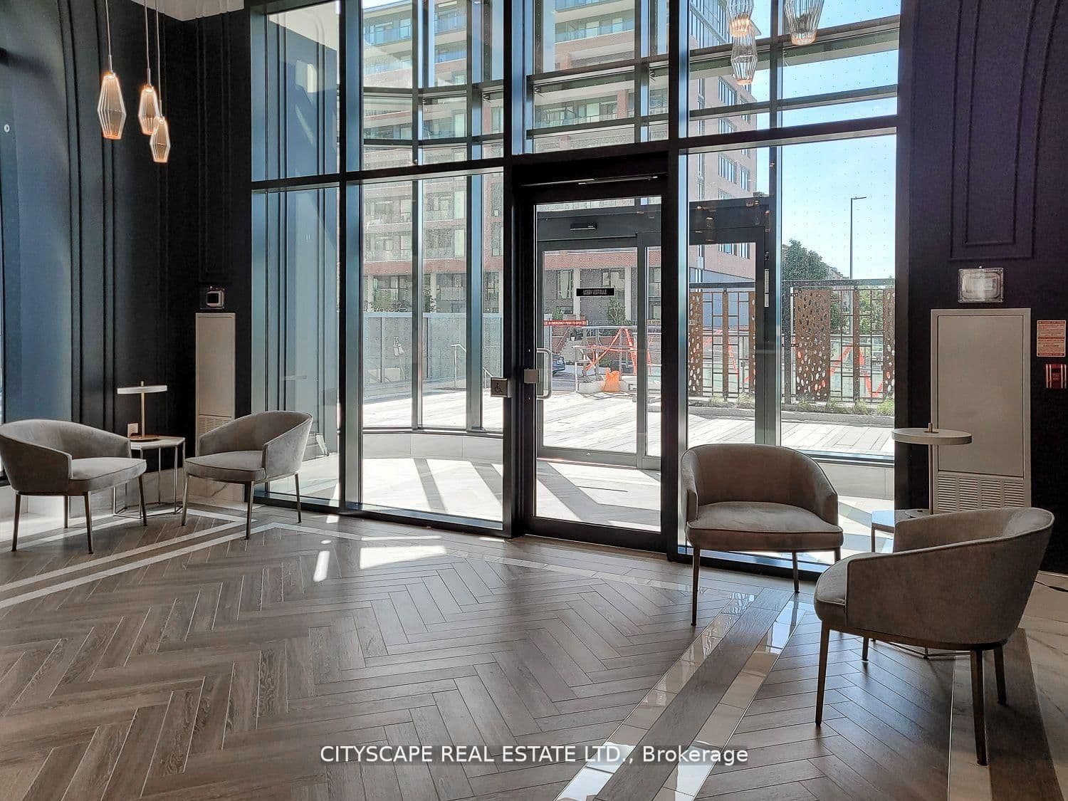 120 Eagle Rock Way, Unit 405 thumbnail 5