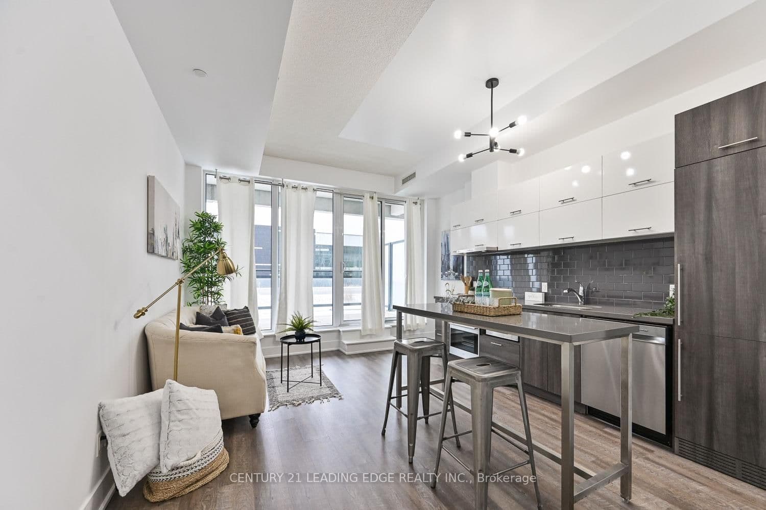 180 Enterprise Boulevard, Unit 315 thumbnail 6
