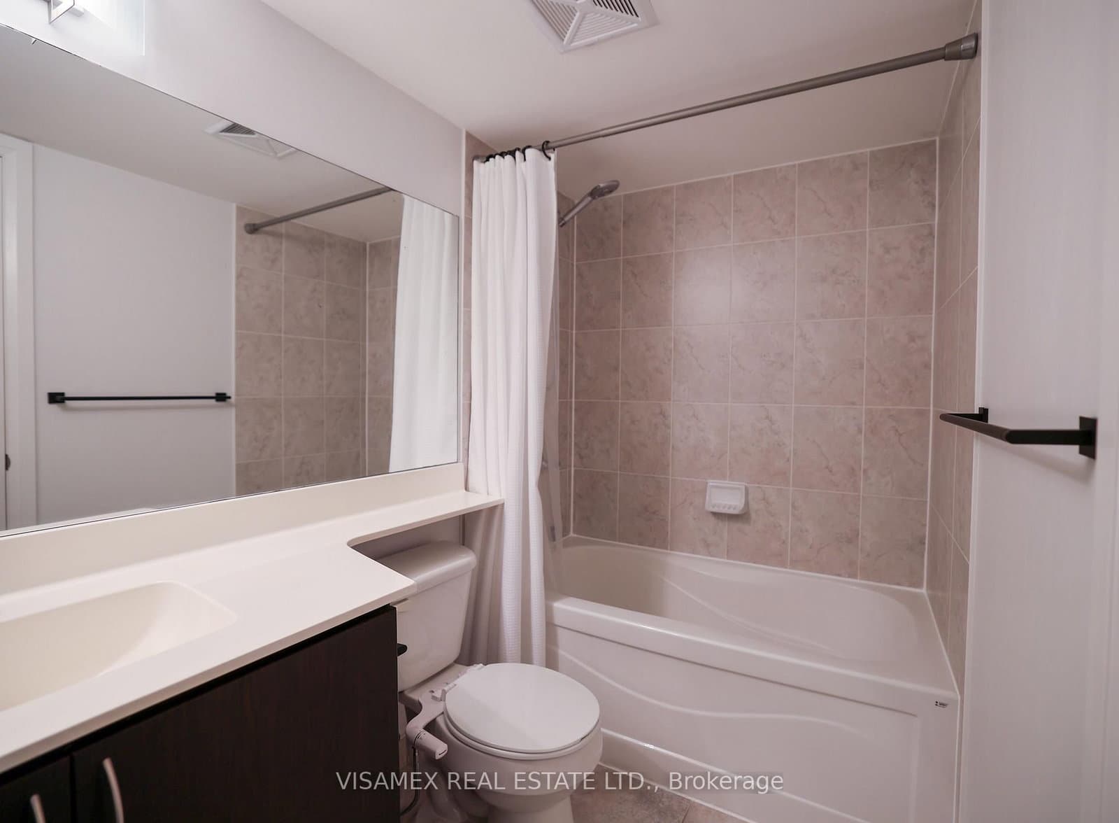 20 North Park Road, Unit 210 thumbnail 12