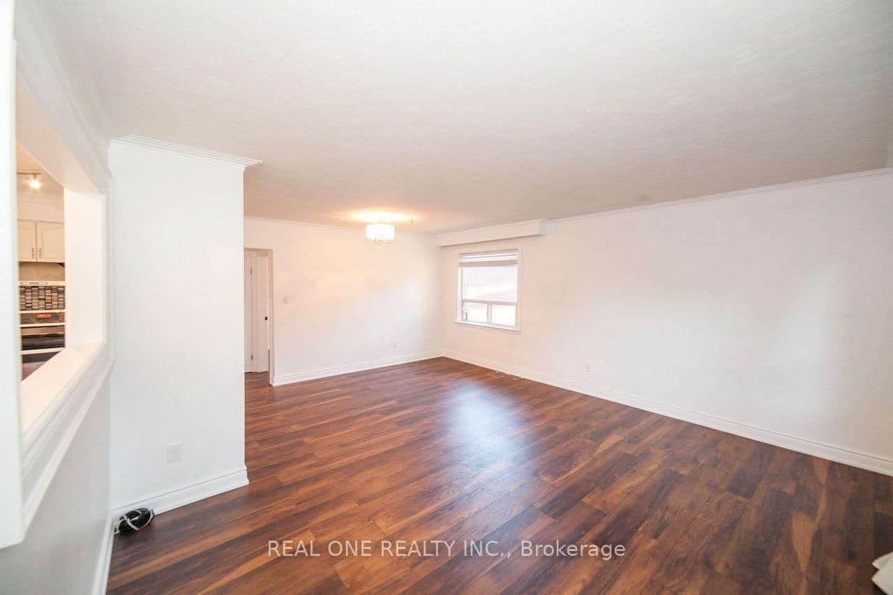 375 Neal Drive thumbnail 9