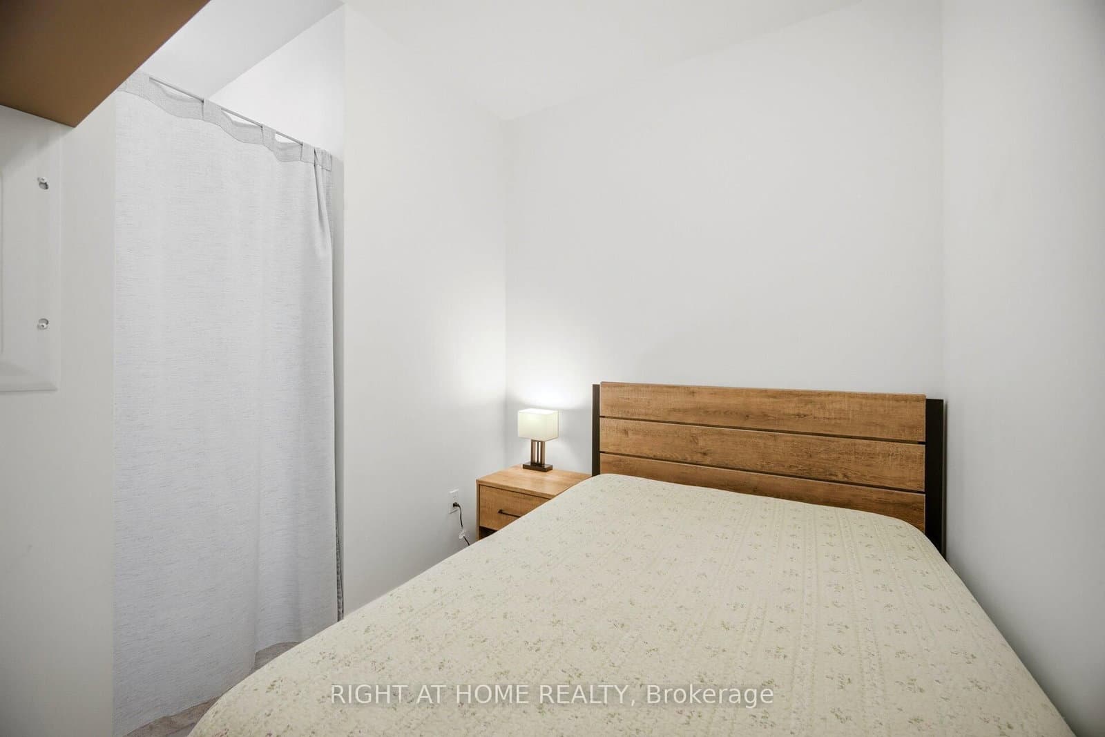 2908 Highway 7 Road, Unit 1704 thumbnail 25