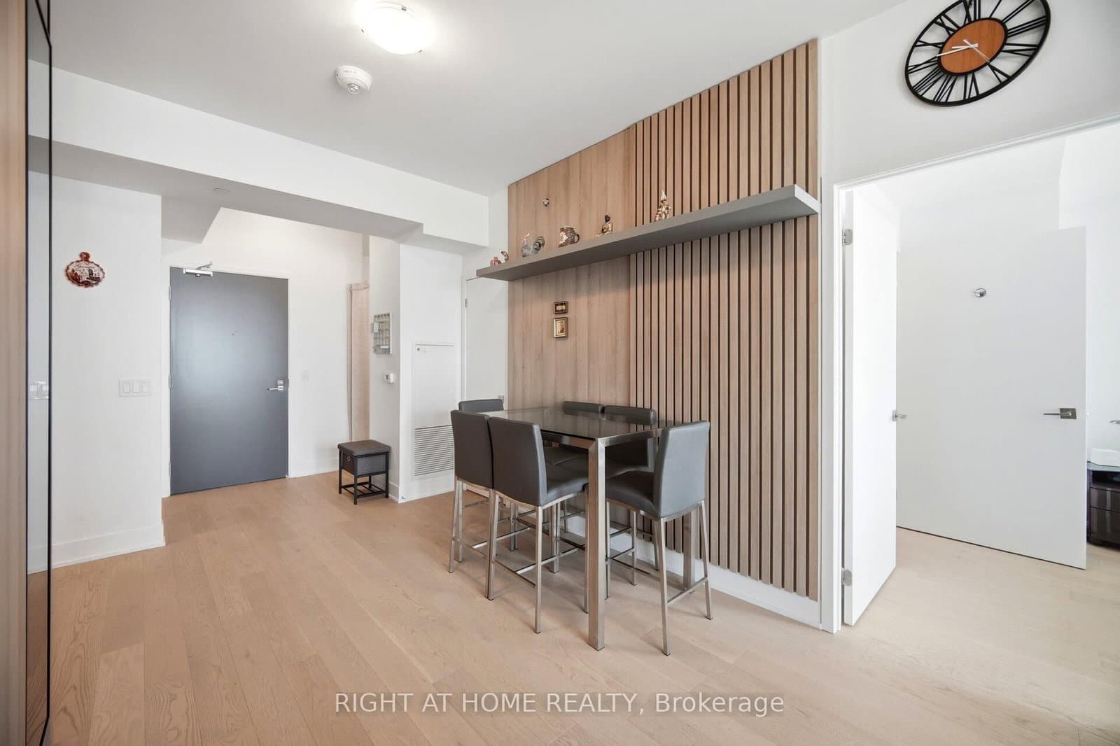 2908 Highway 7 Road, Unit 1704 thumbnail 6