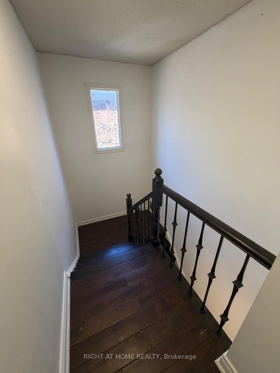 31 NORTHGATE Crescent E thumbnail 11