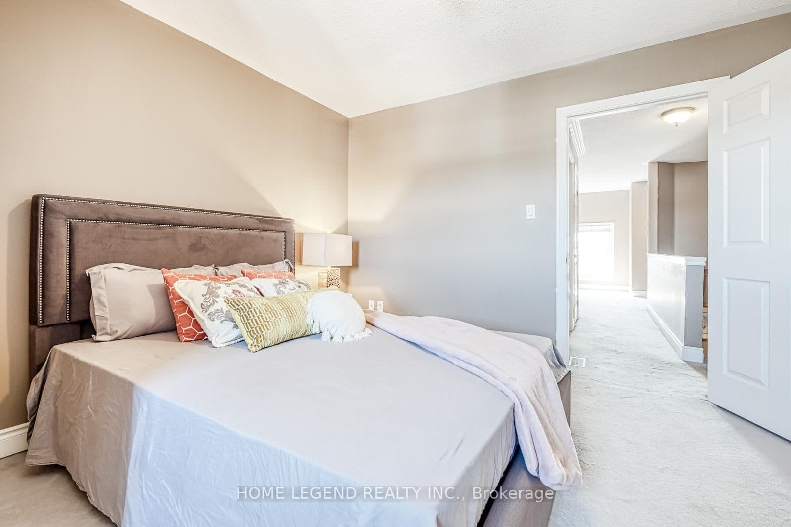 28 Loring Doolittle Court thumbnail 26