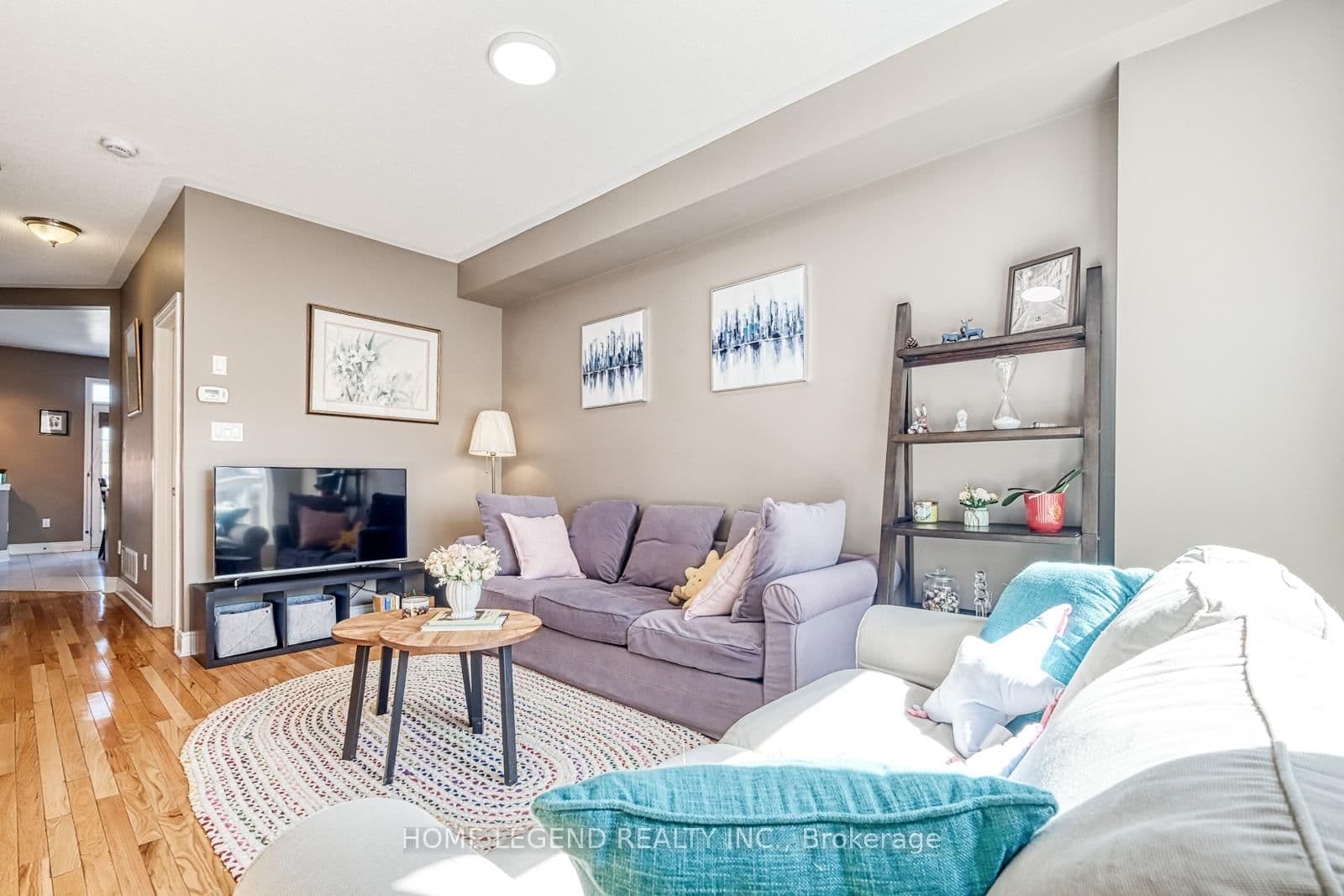 28 Loring Doolittle Court thumbnail 4