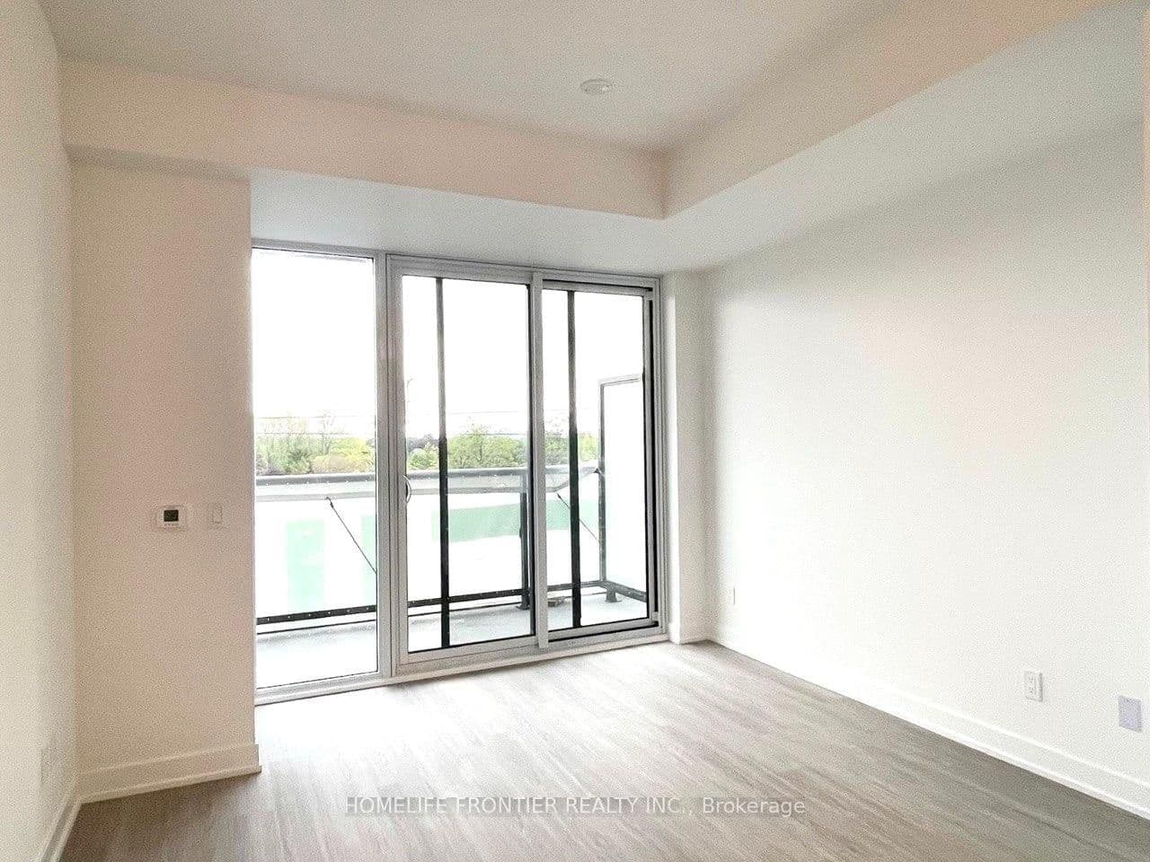 8188 Yonge Street, Unit 415 thumbnail 7