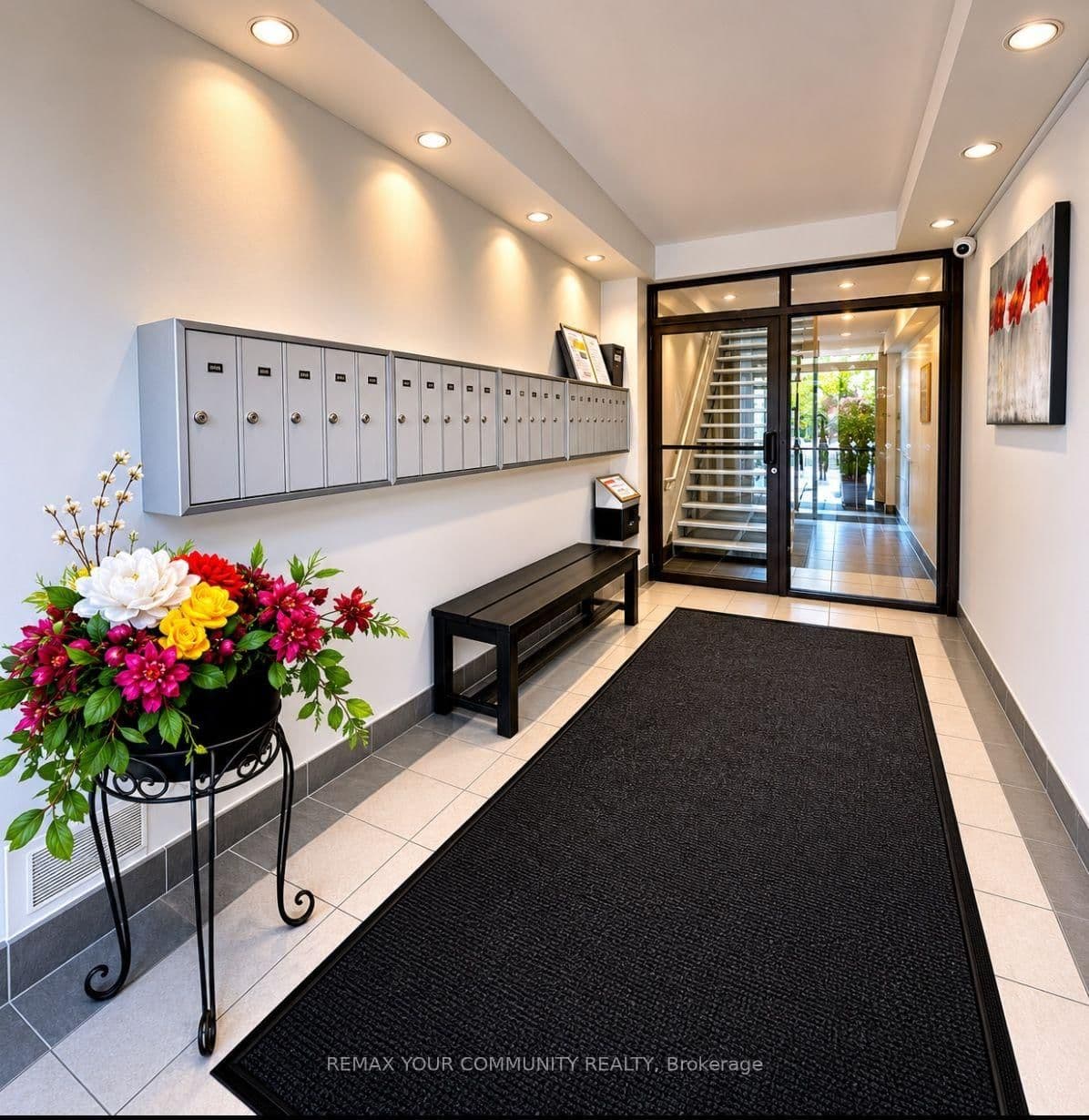 1 Center Street W, Unit 201 thumbnail 2