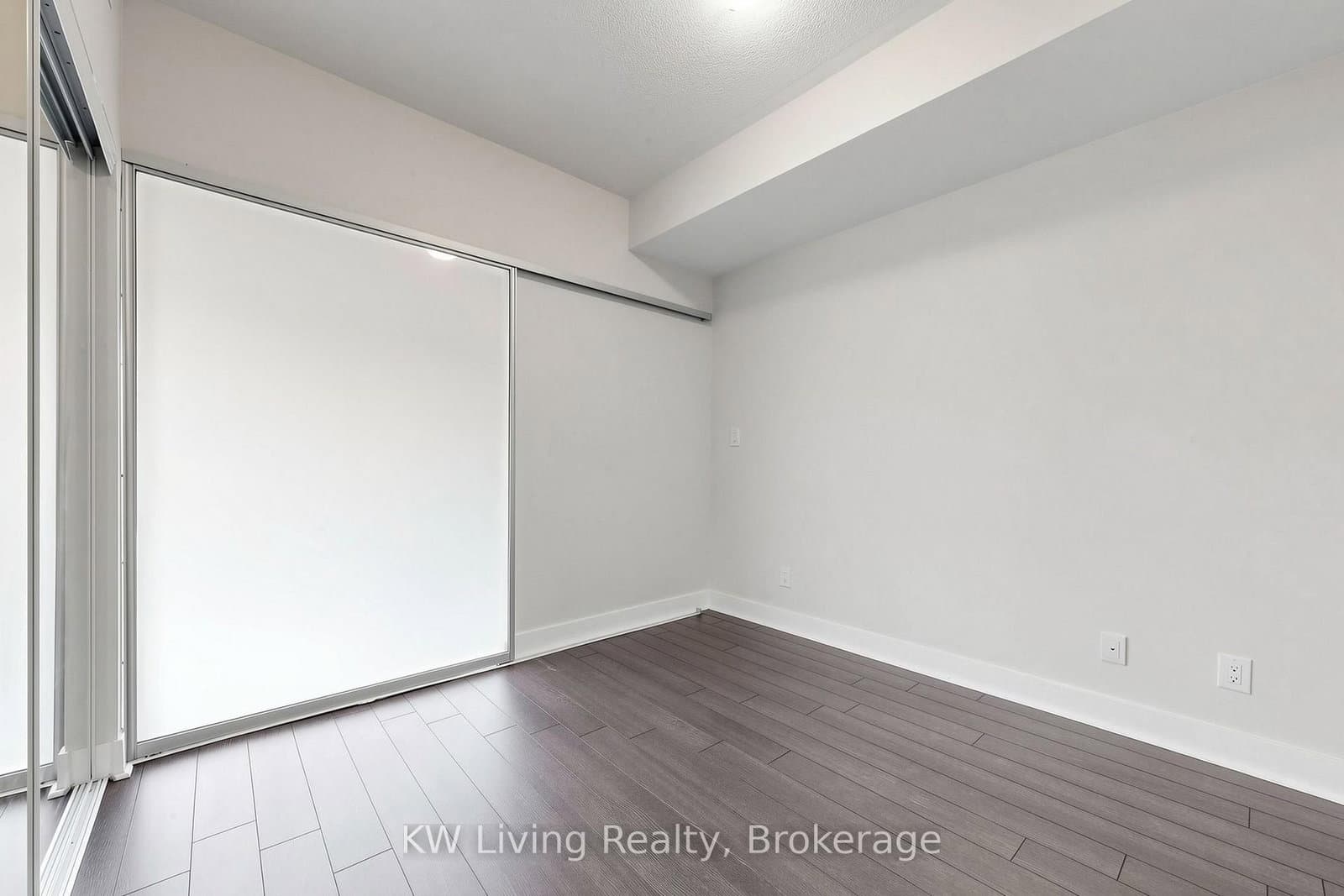 28 Prince Regent Street, Unit 314 thumbnail 29