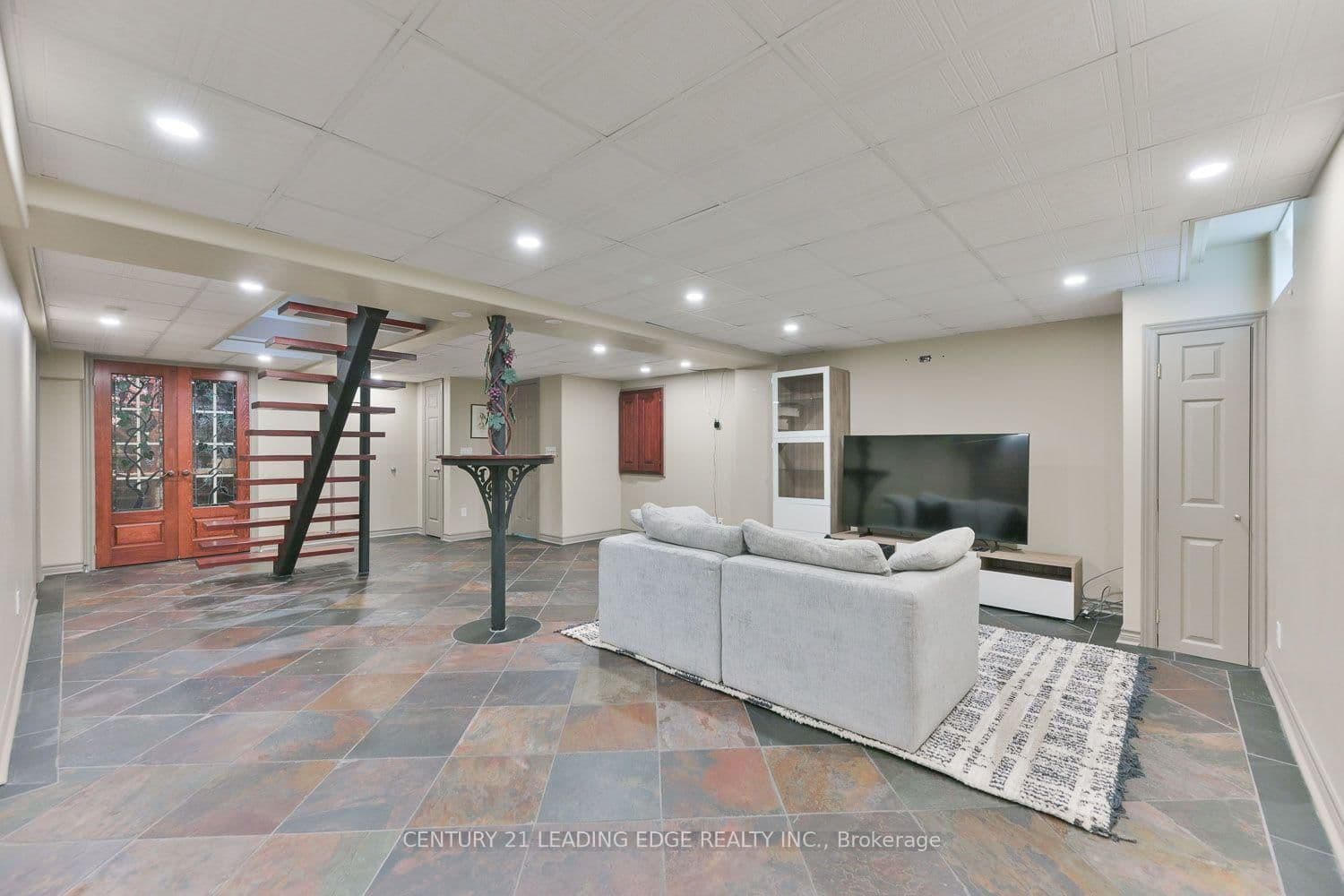12 Taylor Drive thumbnail 32