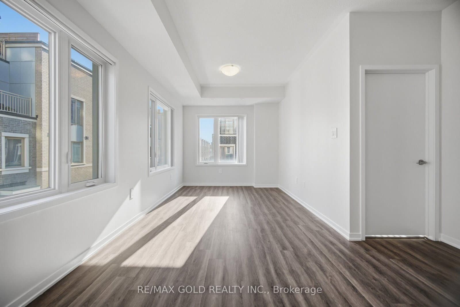 39 Honeycrisp Crescent, Unit TH83 thumbnail 10