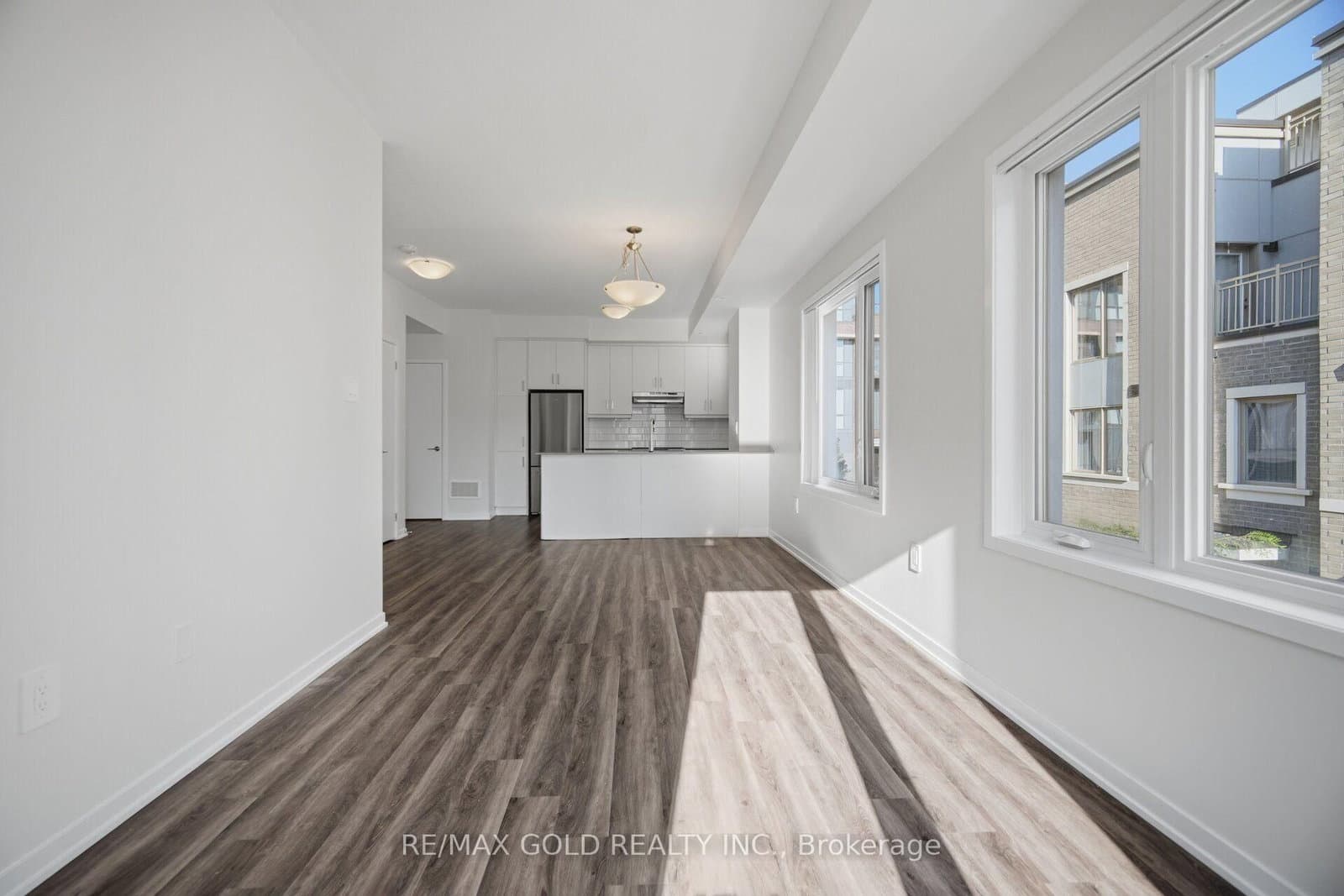 39 Honeycrisp Crescent, Unit TH83 thumbnail 12