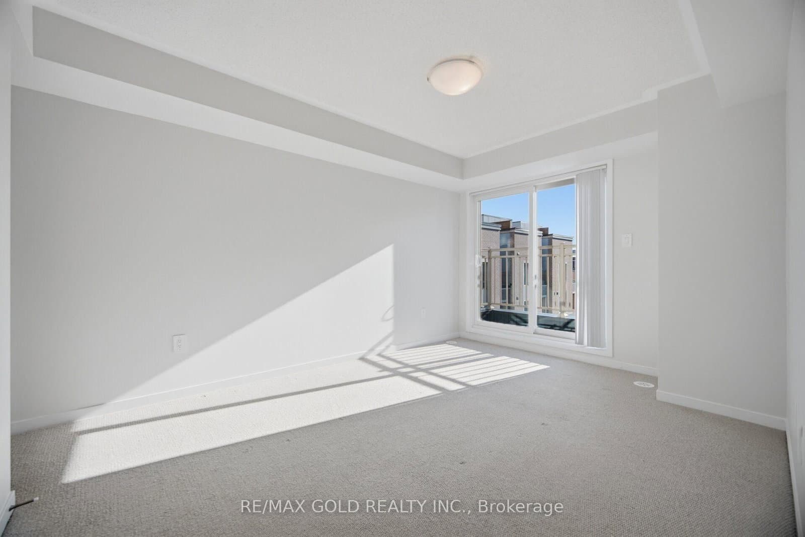 39 Honeycrisp Crescent, Unit TH83 thumbnail 18