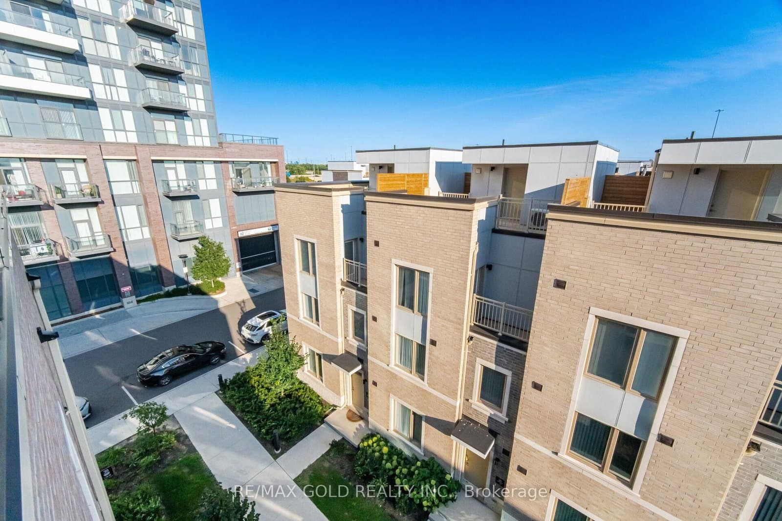 39 Honeycrisp Crescent, Unit TH83 thumbnail 29