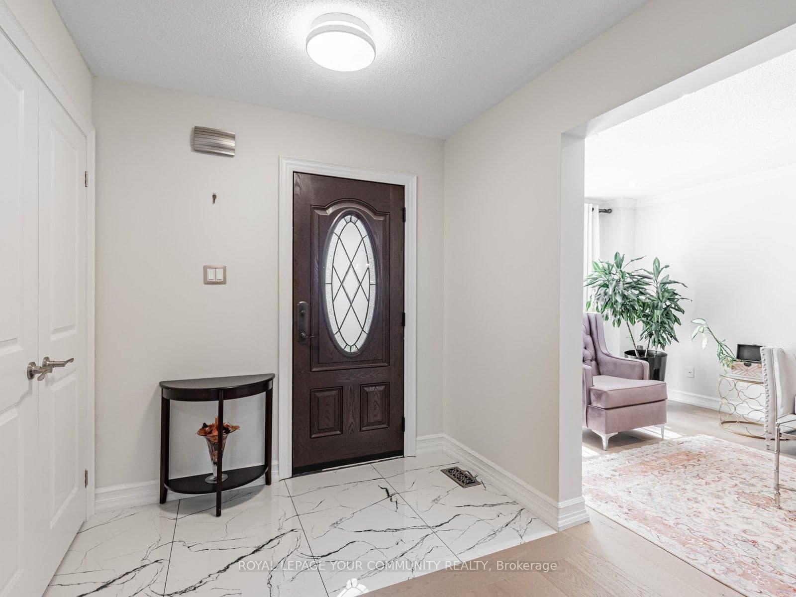 5 Mandel Crescent thumbnail 3