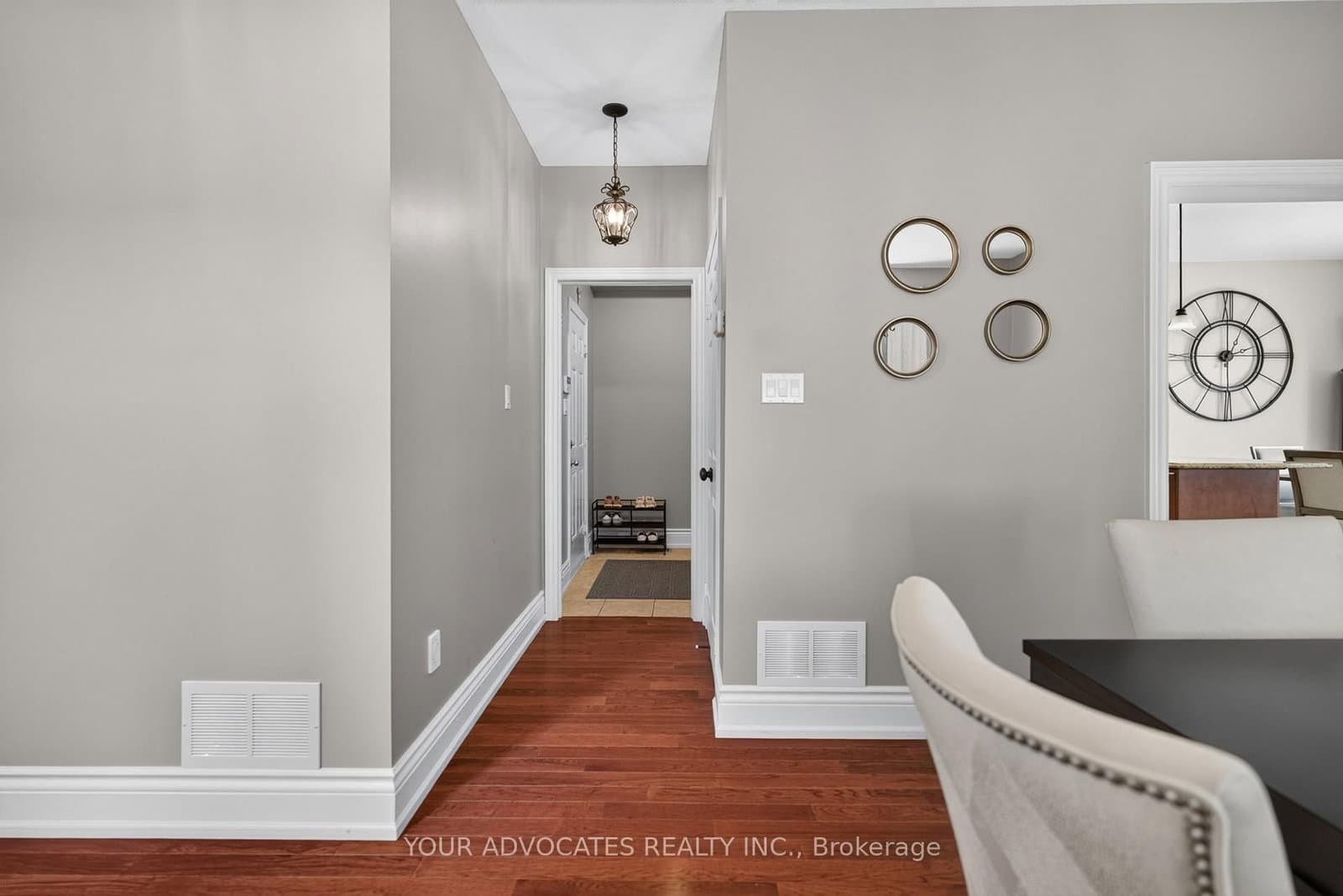 228 Twin Hills Crescent thumbnail 7