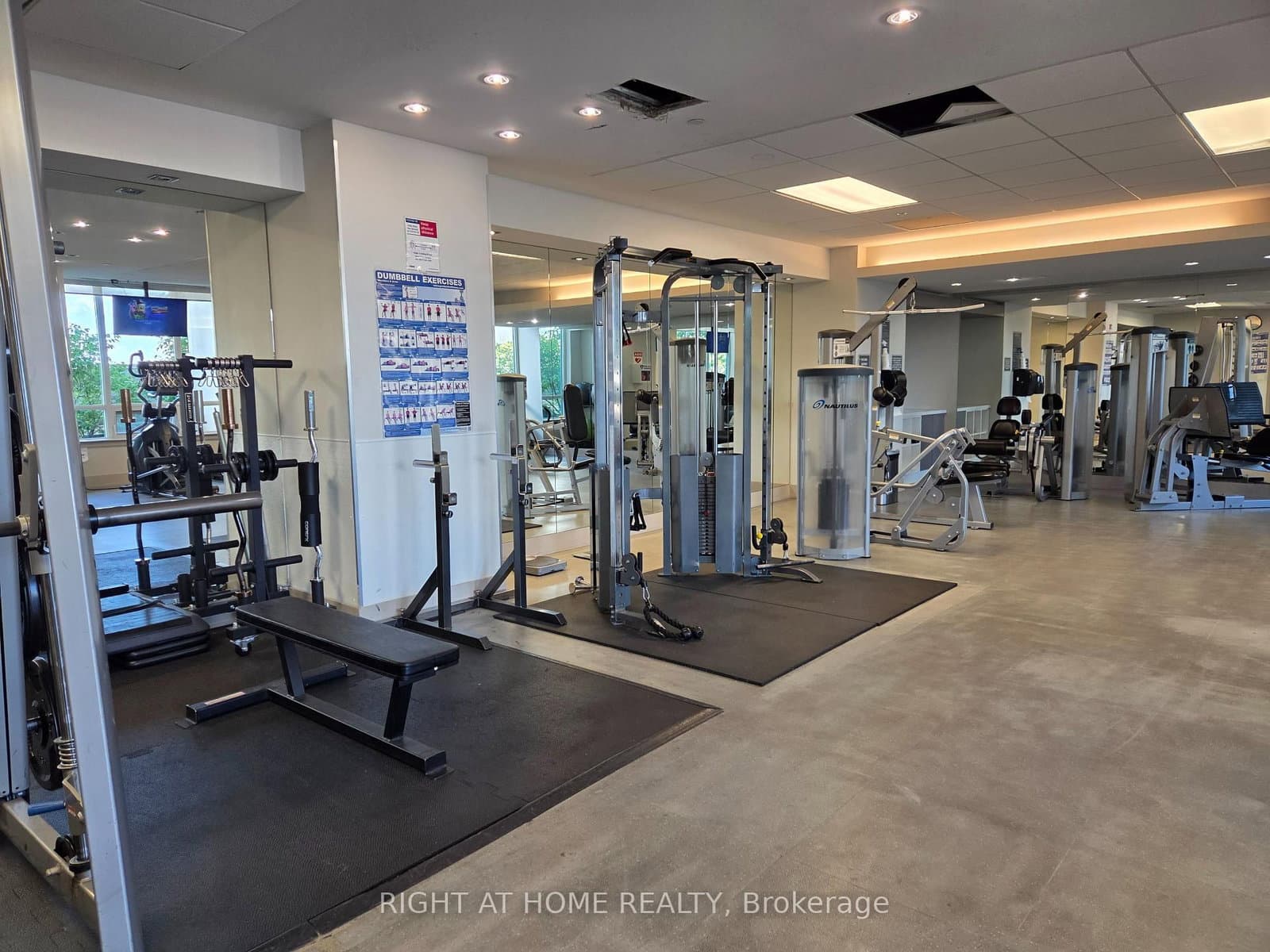 7165 Yonge Street, Unit 1406 thumbnail 36