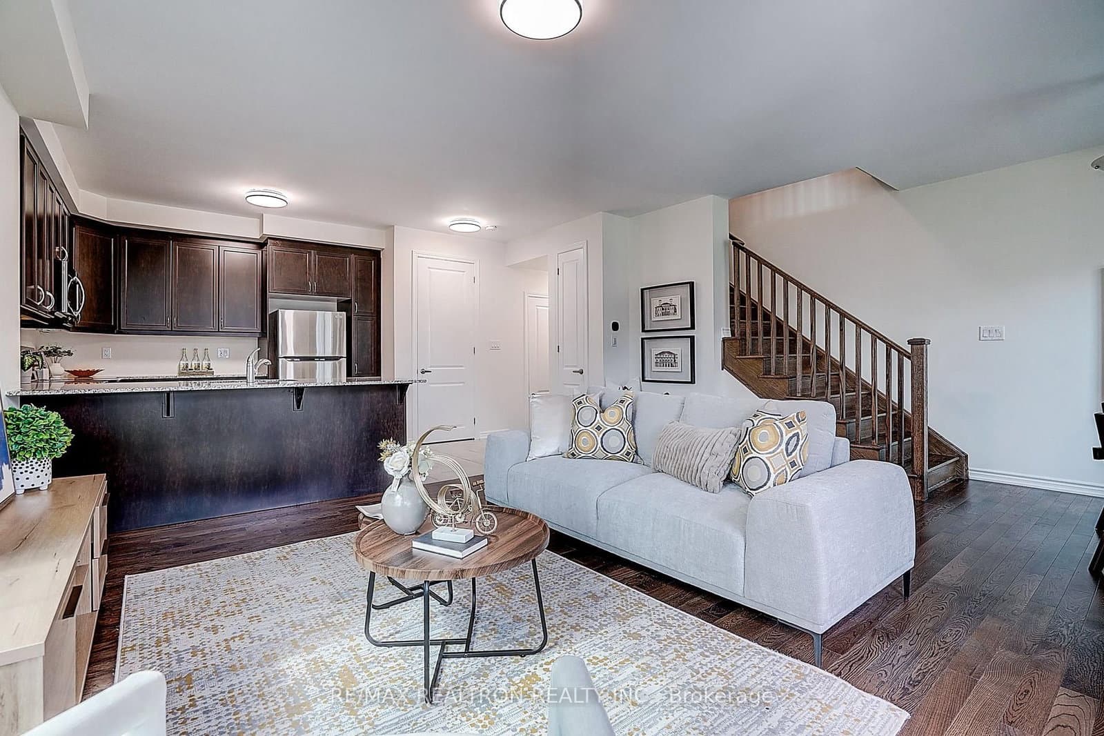 24 Thomas Frisby Jr Crescent thumbnail 17