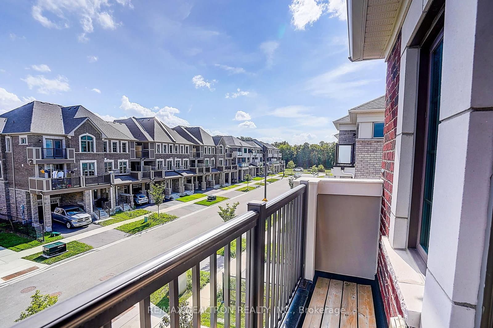 24 Thomas Frisby Jr Crescent thumbnail 40