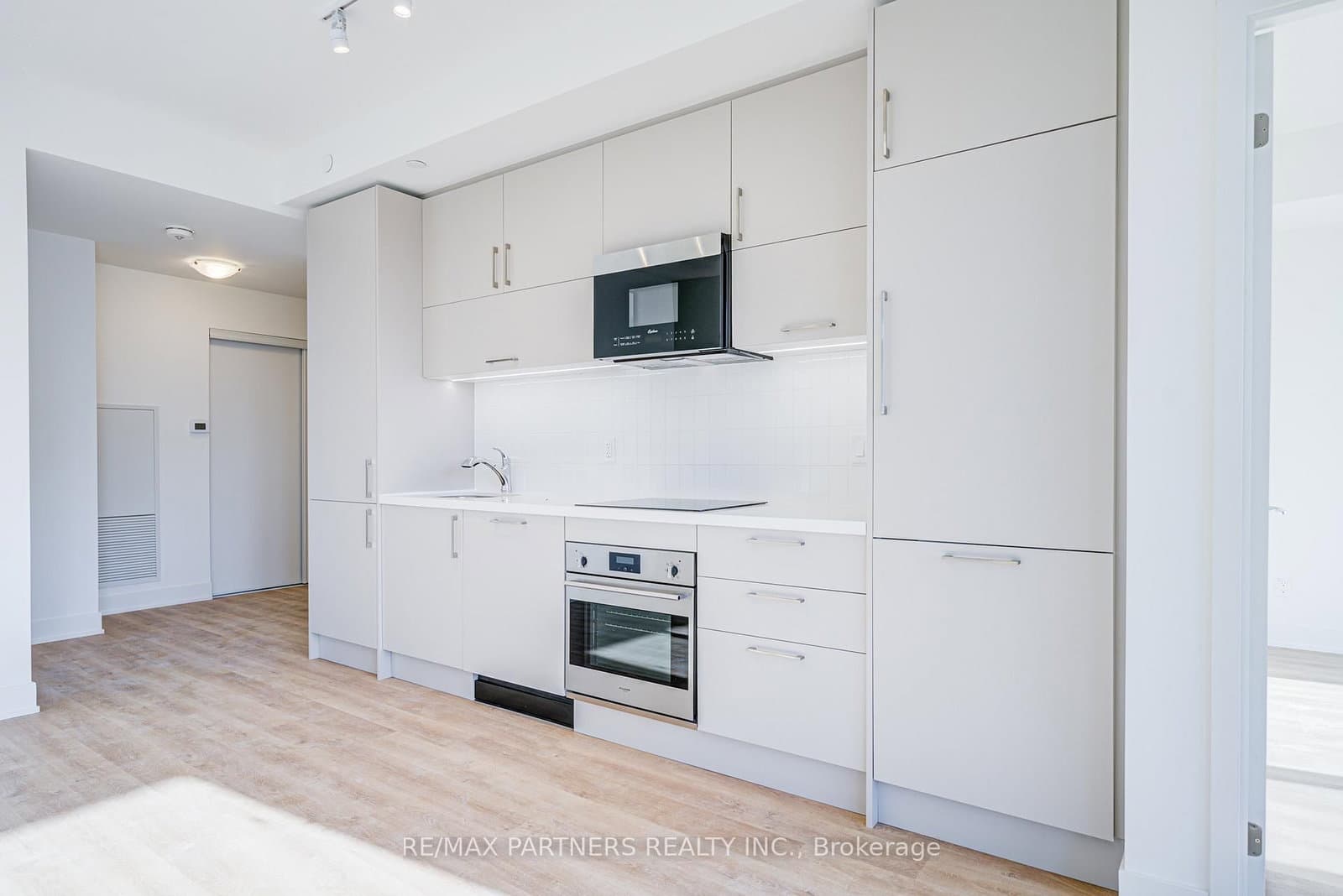 38 Andre de Grasse Street, Unit 1102 thumbnail 11