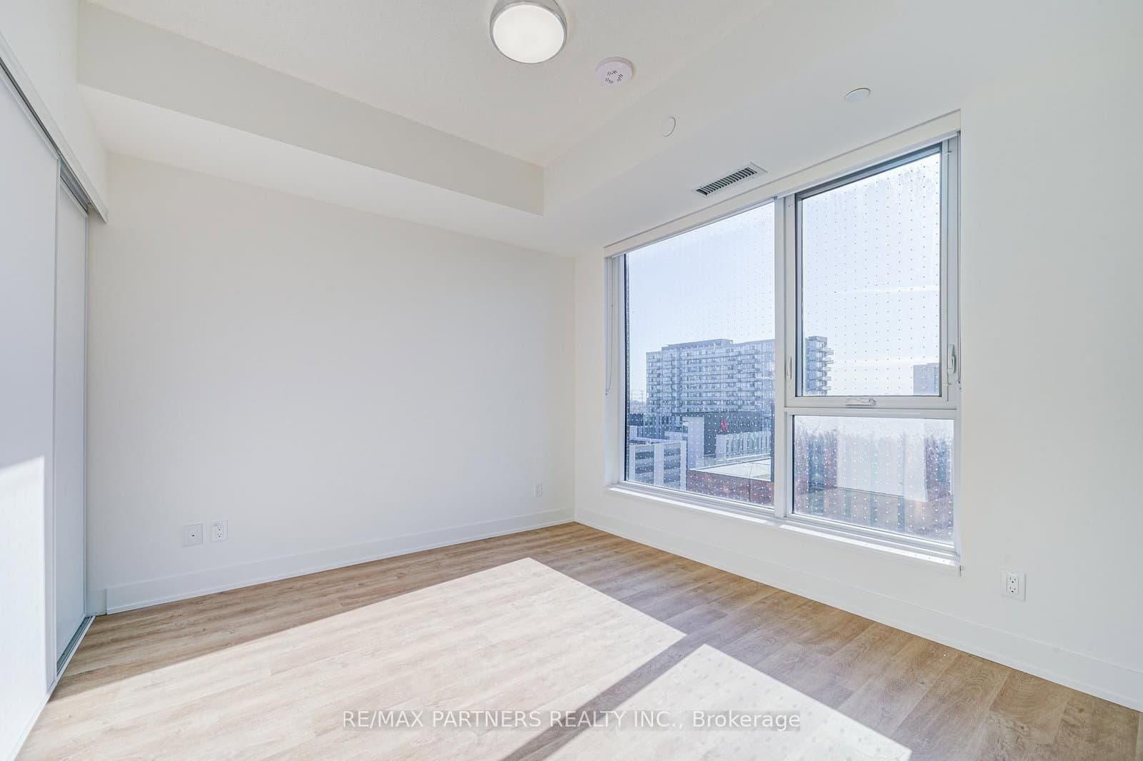 38 Andre de Grasse Street, Unit 1102 thumbnail 13