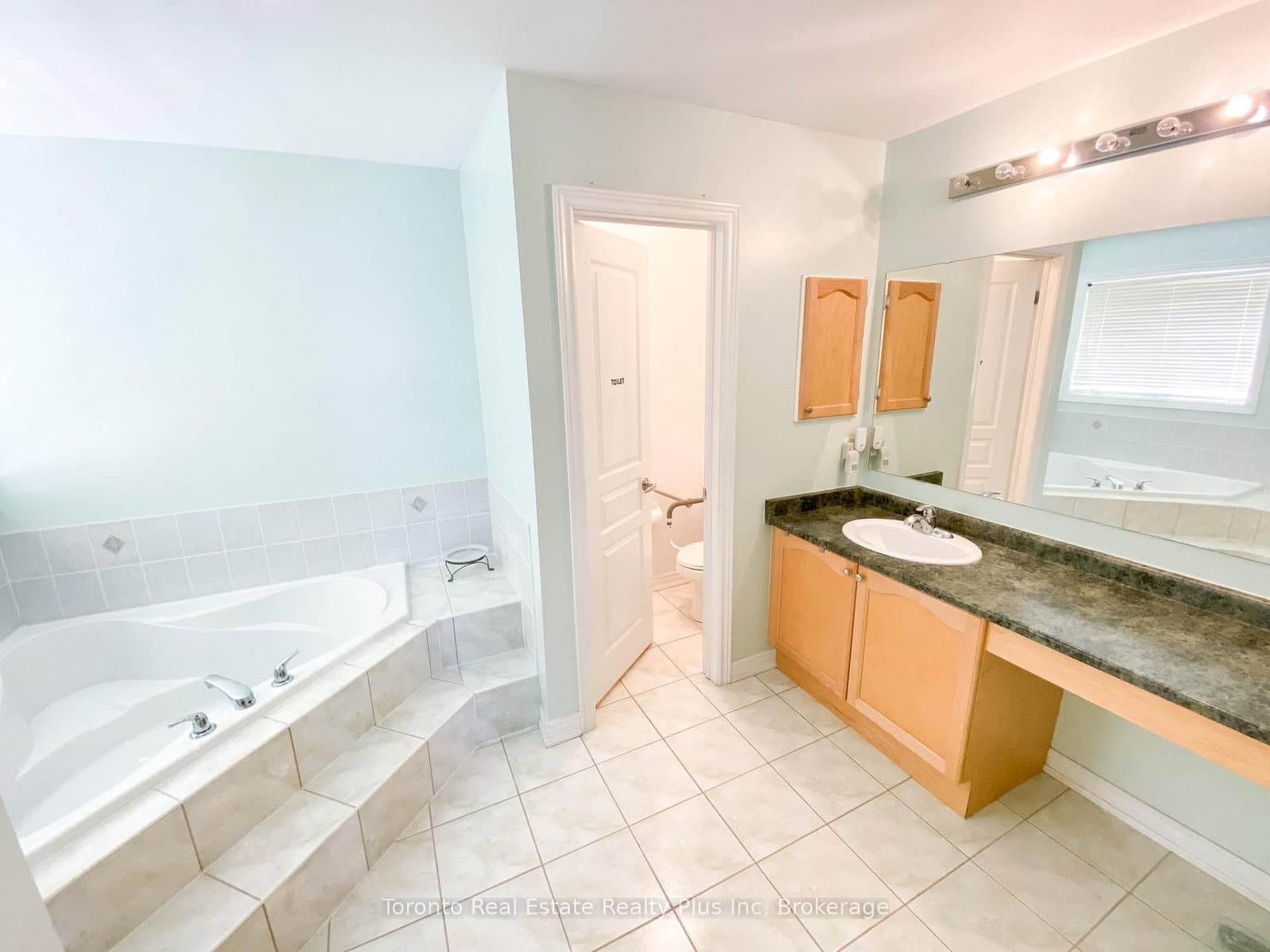 7 Braehead Drive thumbnail 40