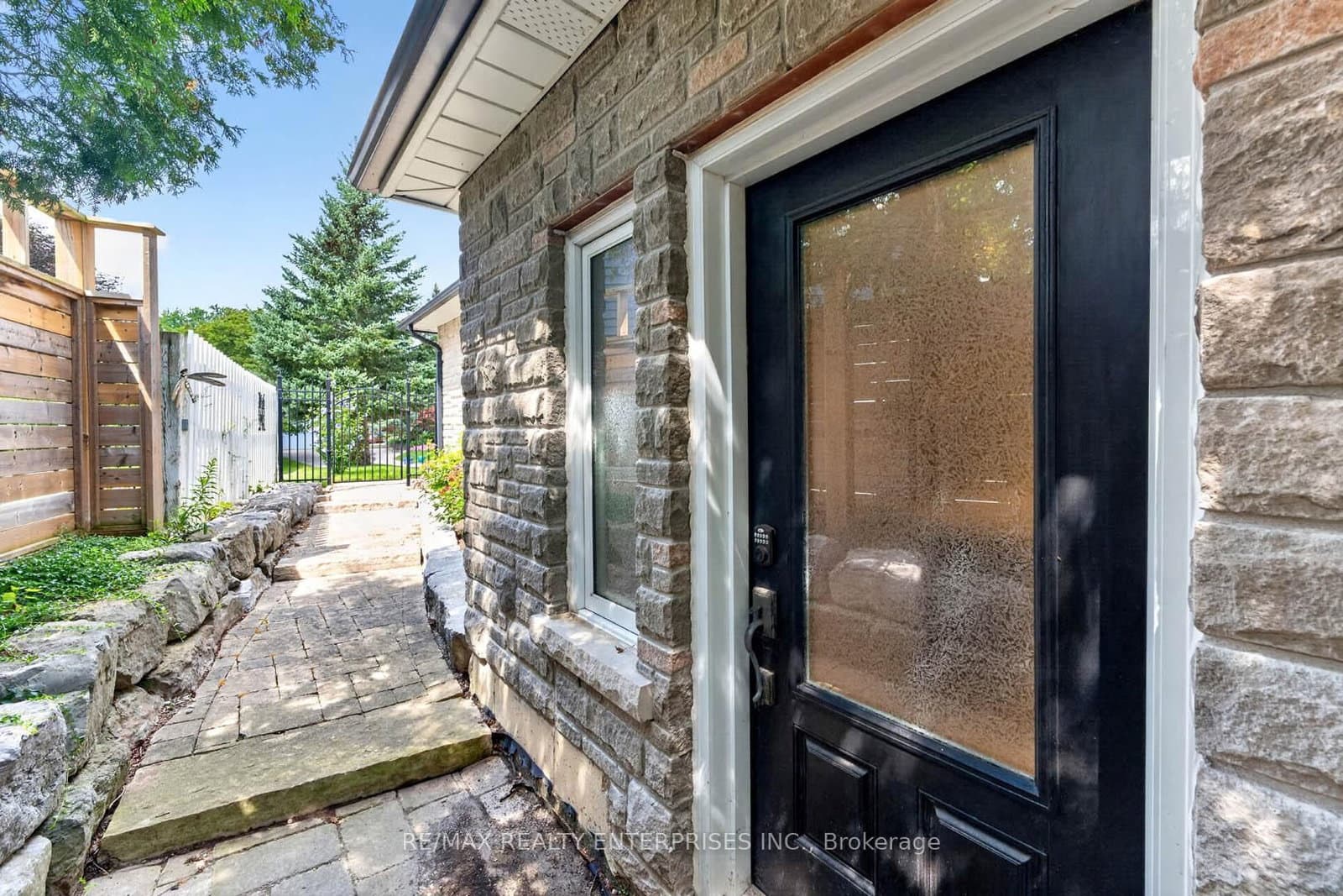 11 Christman Court thumbnail 46